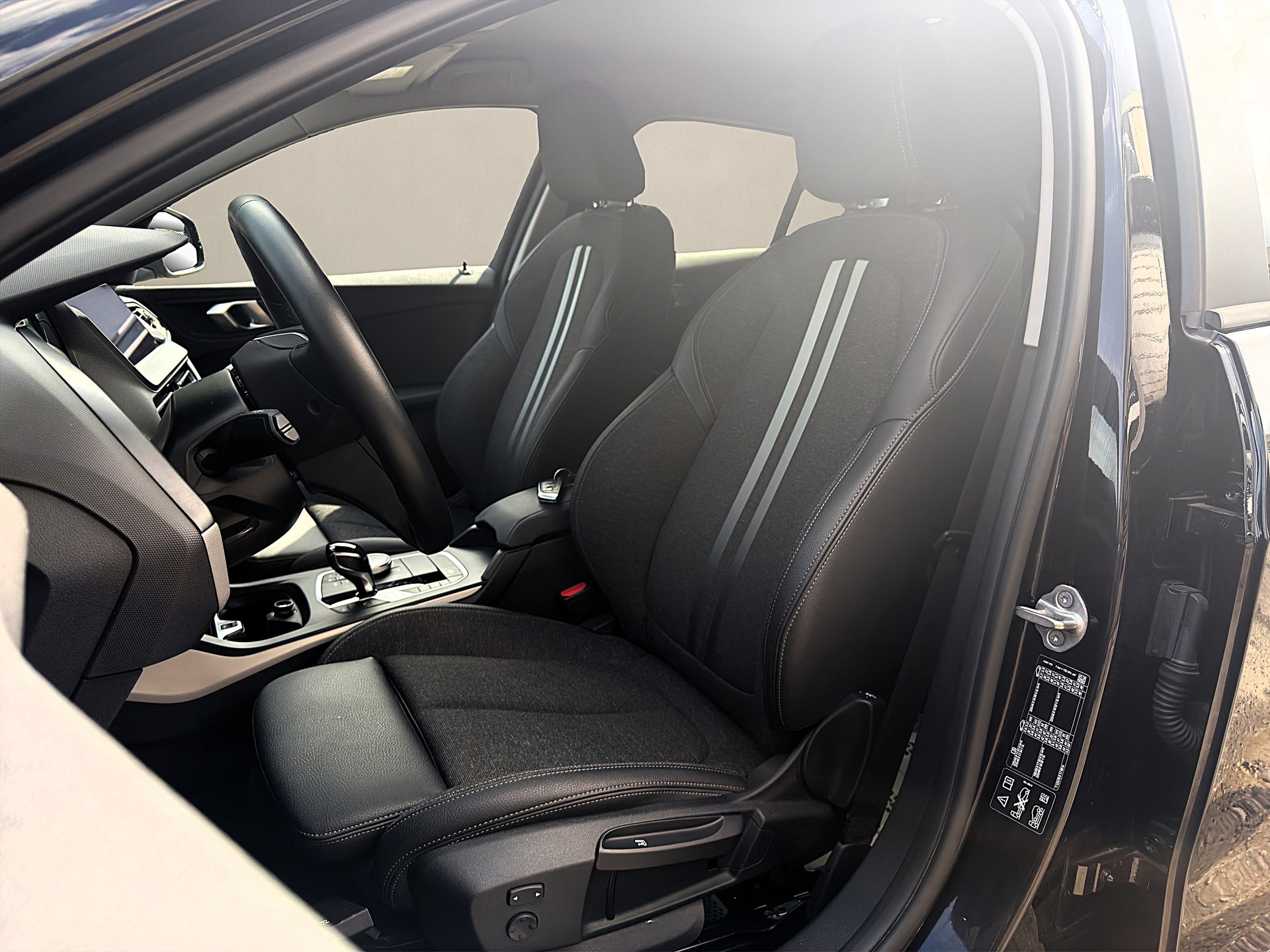 BMW 120d xDrive Steptronic-image-8