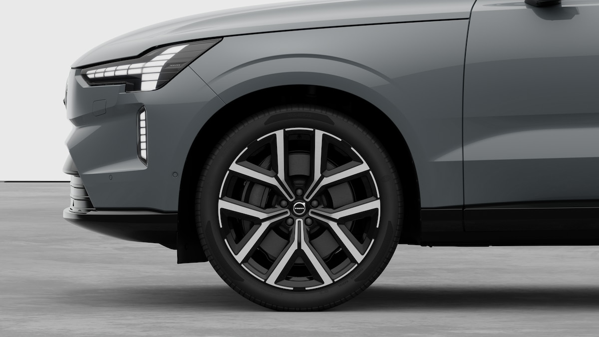 VOLVO EX 90 Twin Performance Ultra AWDD-image-7