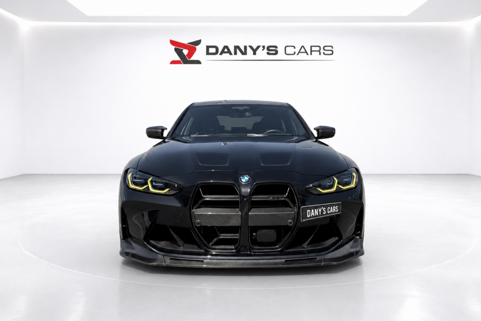 BMW M3 Competition LCI xDrive M-Performance-showroom-element-1