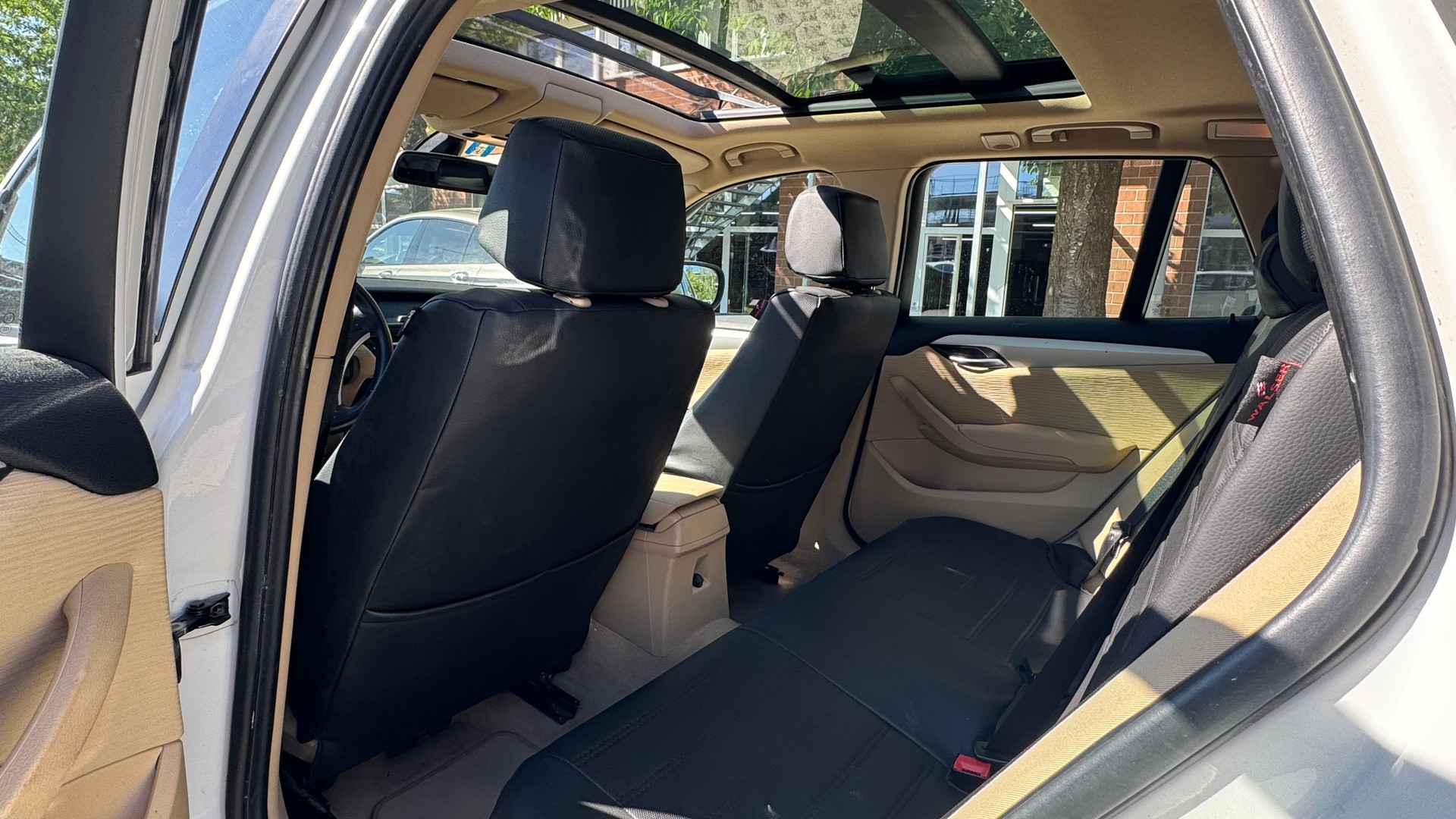 BMW X1 sDrive 18d-image-7
