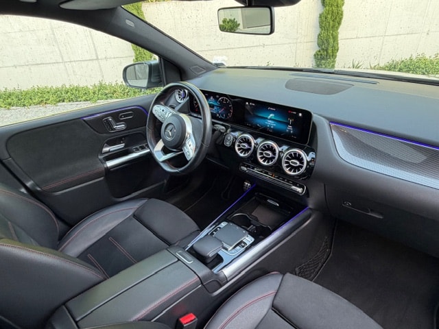 MERCEDES-BENZ B 200 AMG Line-image-6