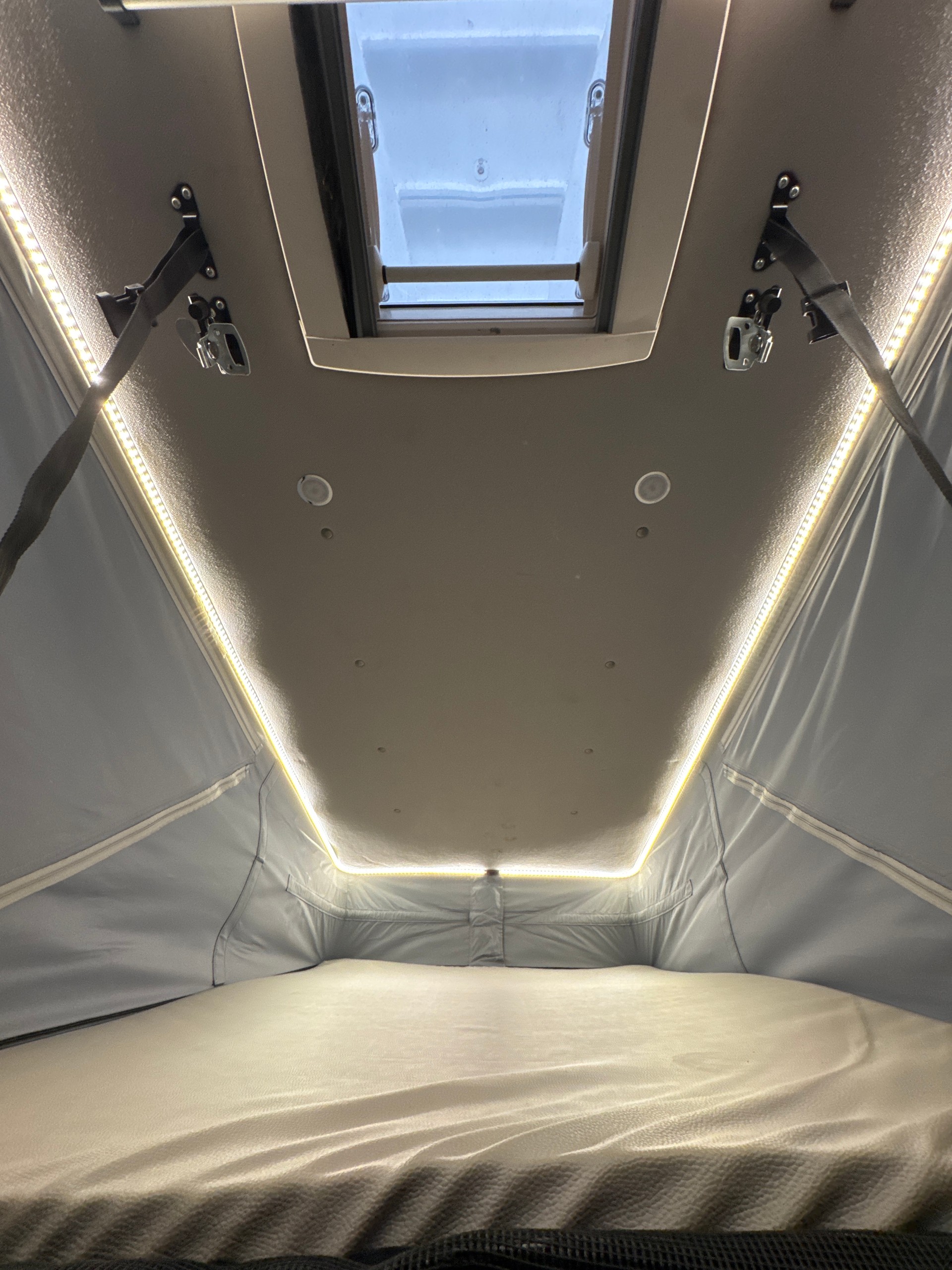 FIAT 2024 Fiat Ducato Weinsberg Carabus | Schaltgetriebe | Aufstelldach-image-3