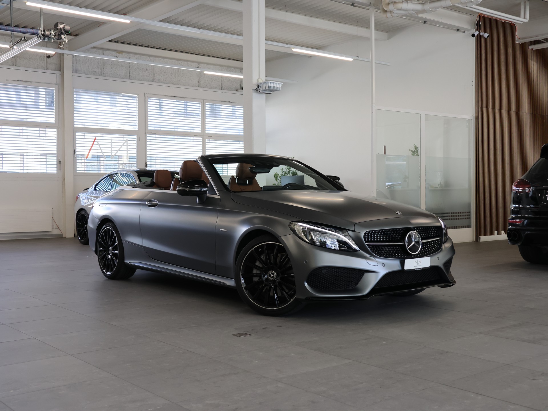 MERCEDES-BENZ C 300 Cabriolet 9G-Tronic * 360 Kamera* Burmester* *Sitzheizung/Lüftung*-showroom-element-1