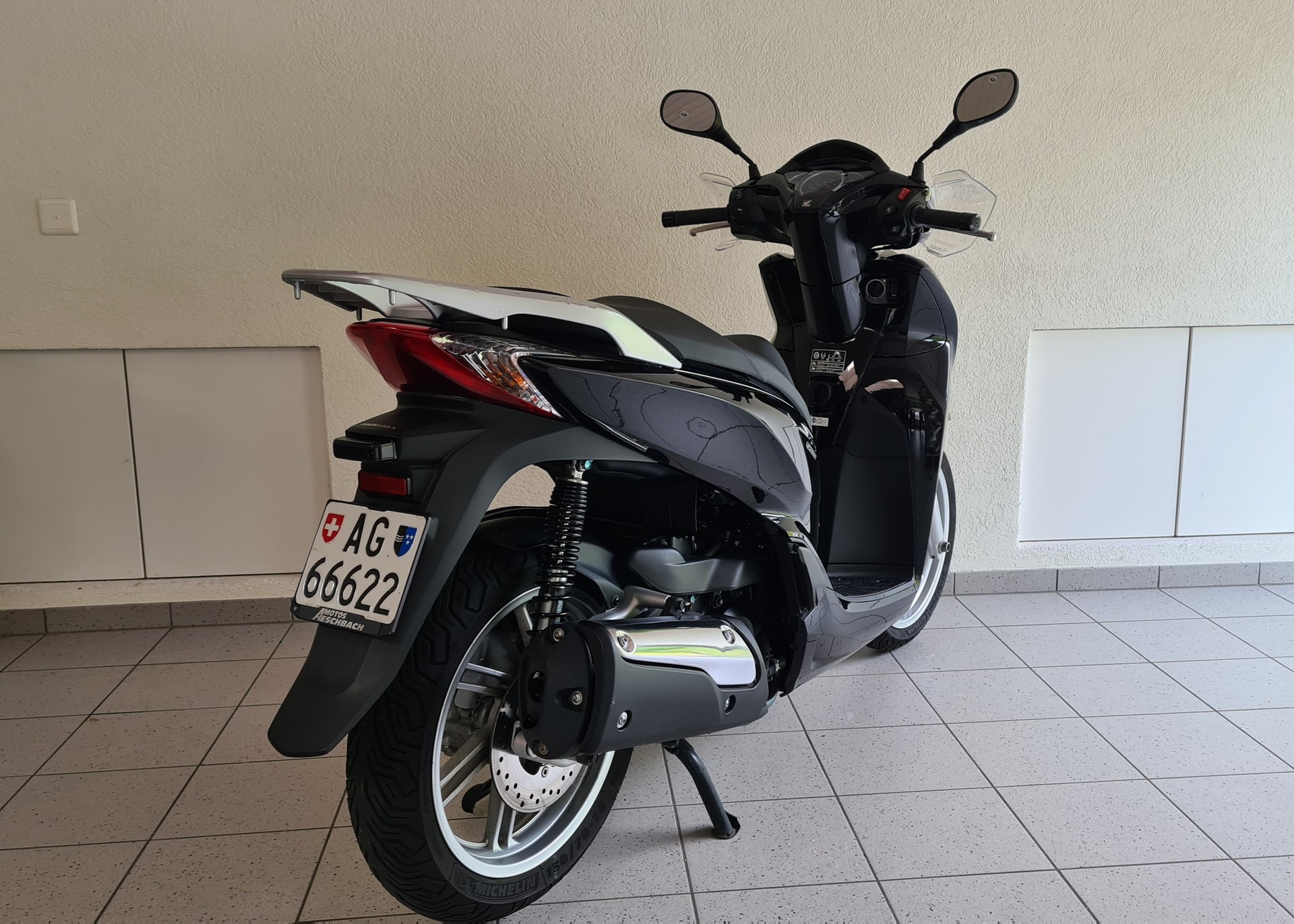 HONDA SH 300 i ABS-image-5