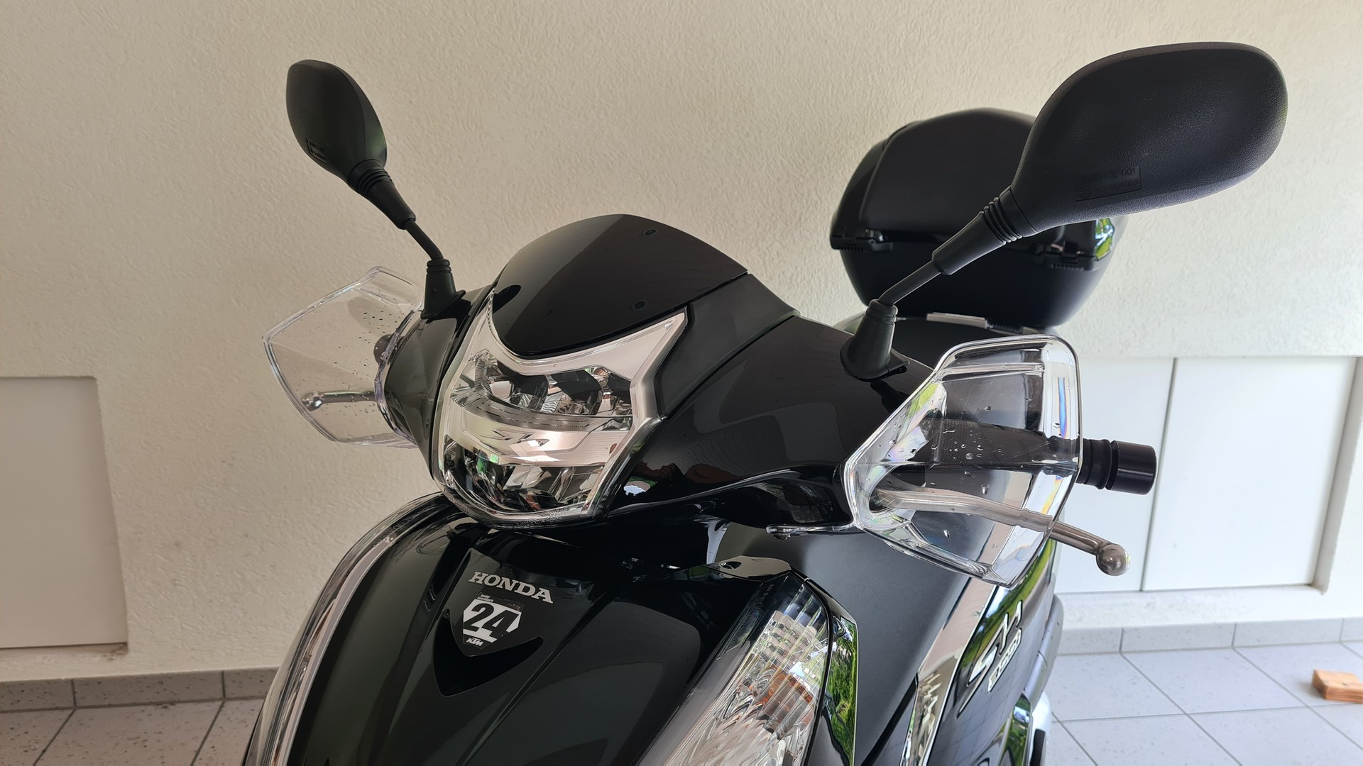 HONDA SH 300 i ABS-image-8