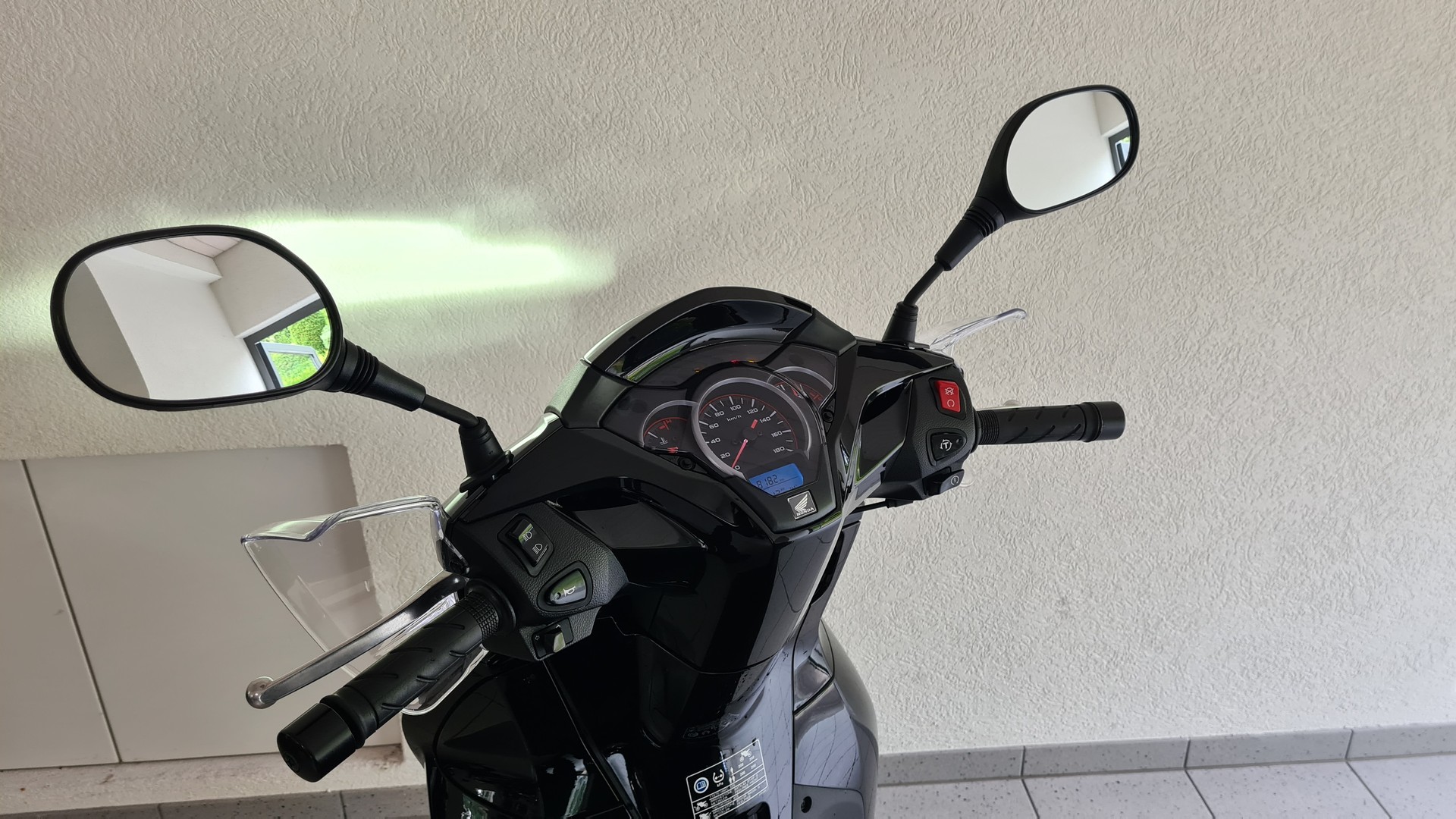 HONDA SH 300 i ABS-image-13