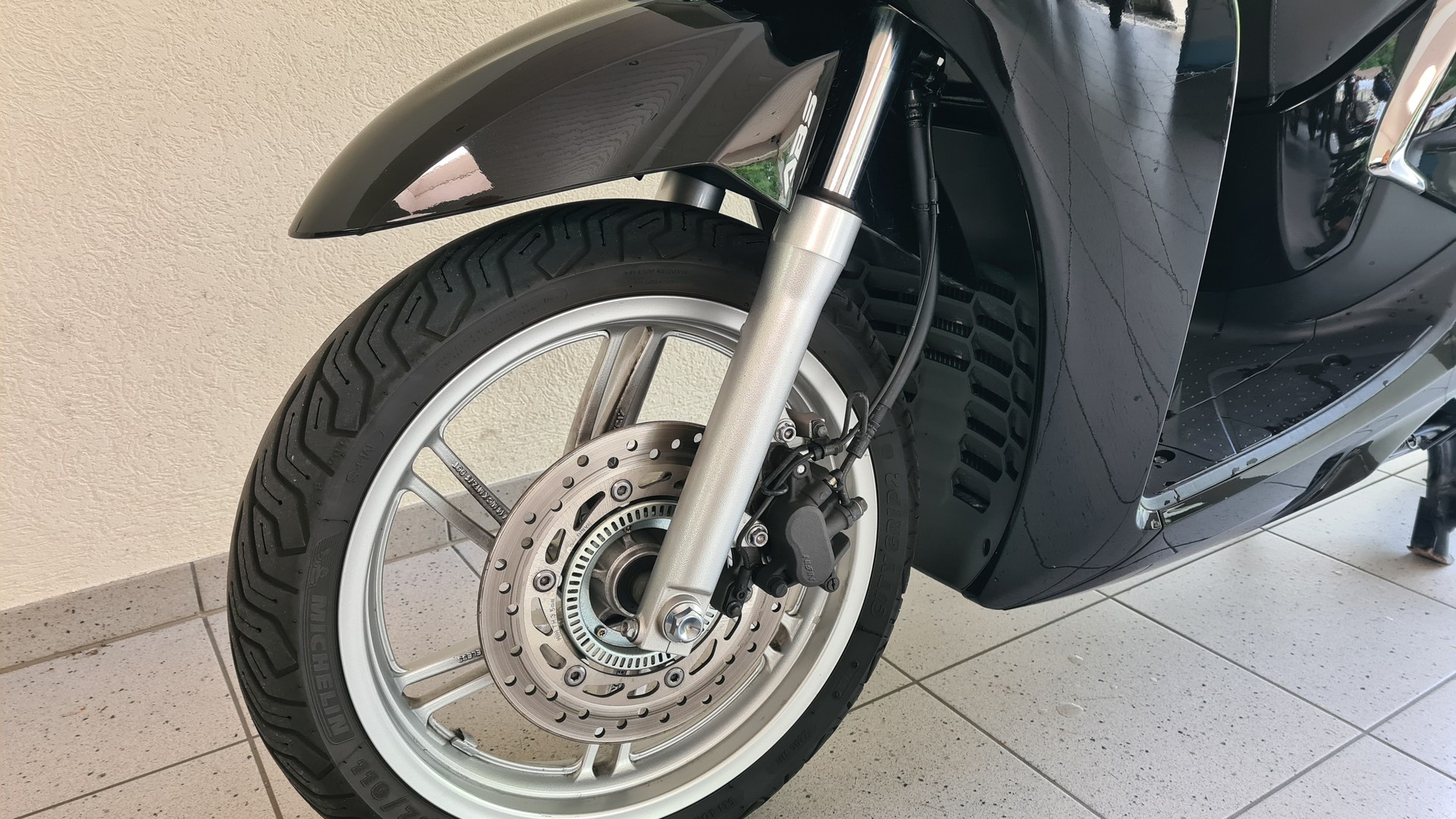 HONDA SH 300 i ABS-image-6