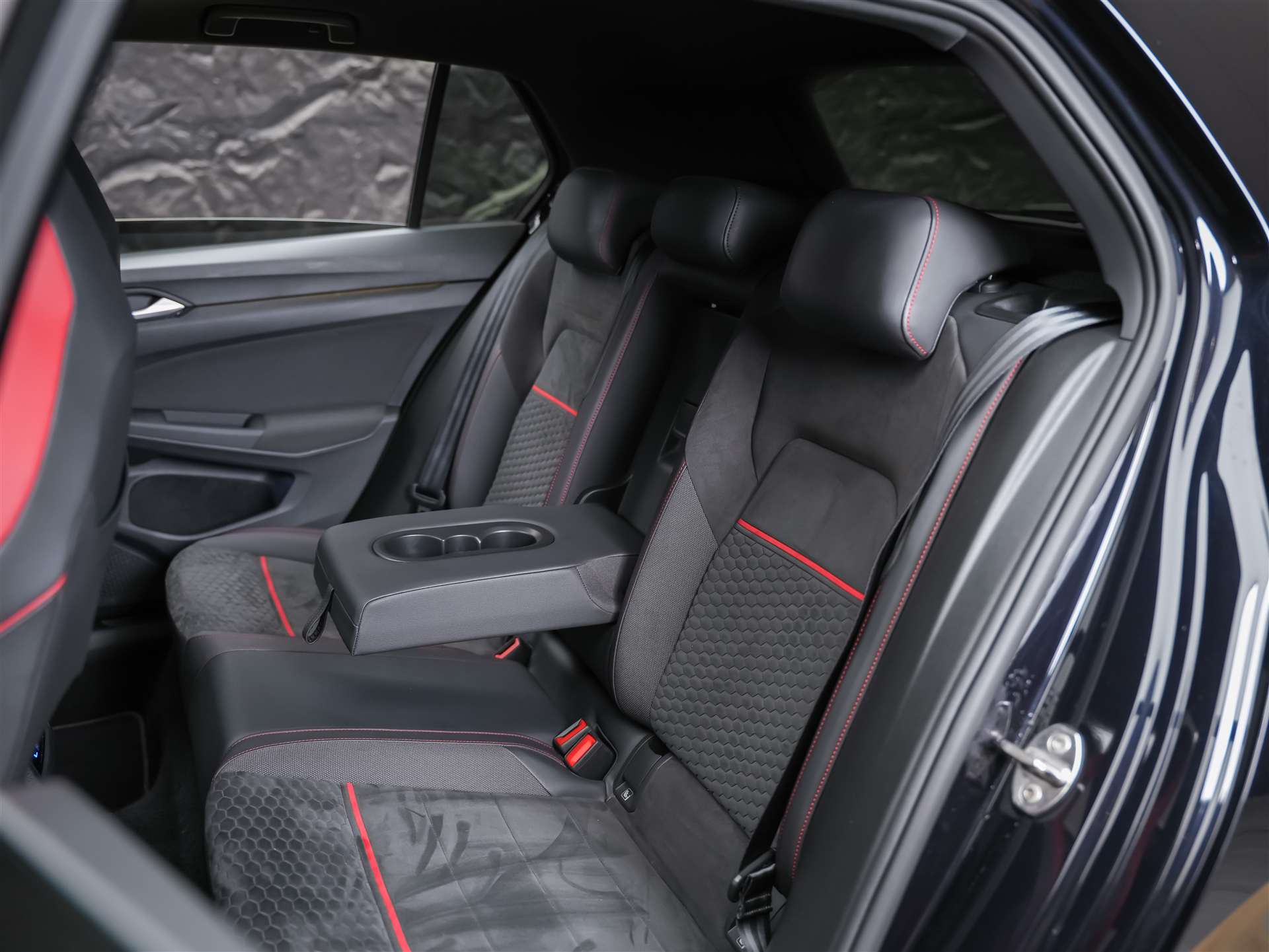 VW Golf 2.0 TSI GTI Clubsport DSG *Panorama*Abstandsregler* Lenkradheizung*-image-13