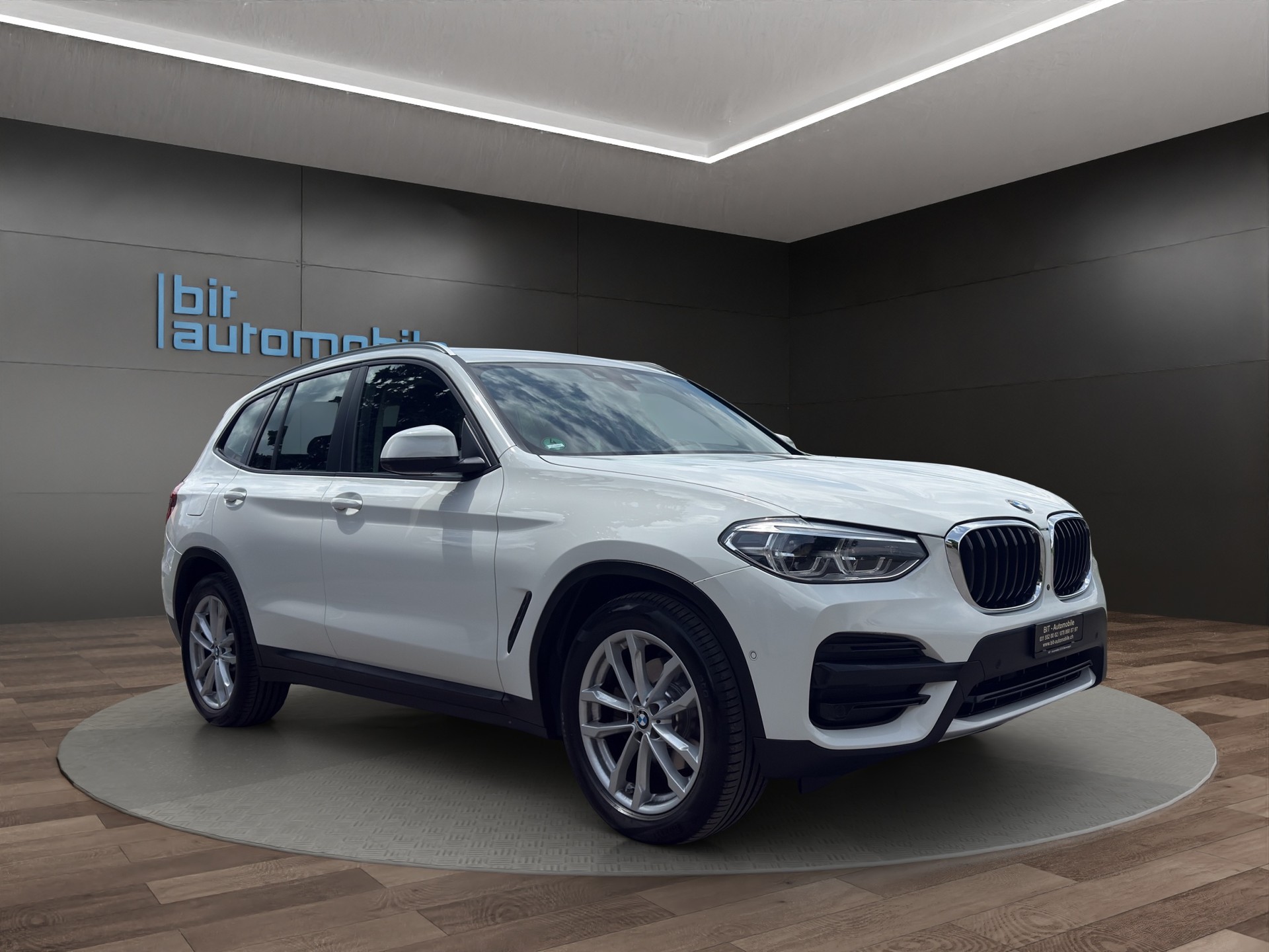 BMW X3 xDrive 20d Luxury Line Steptronic-image-10