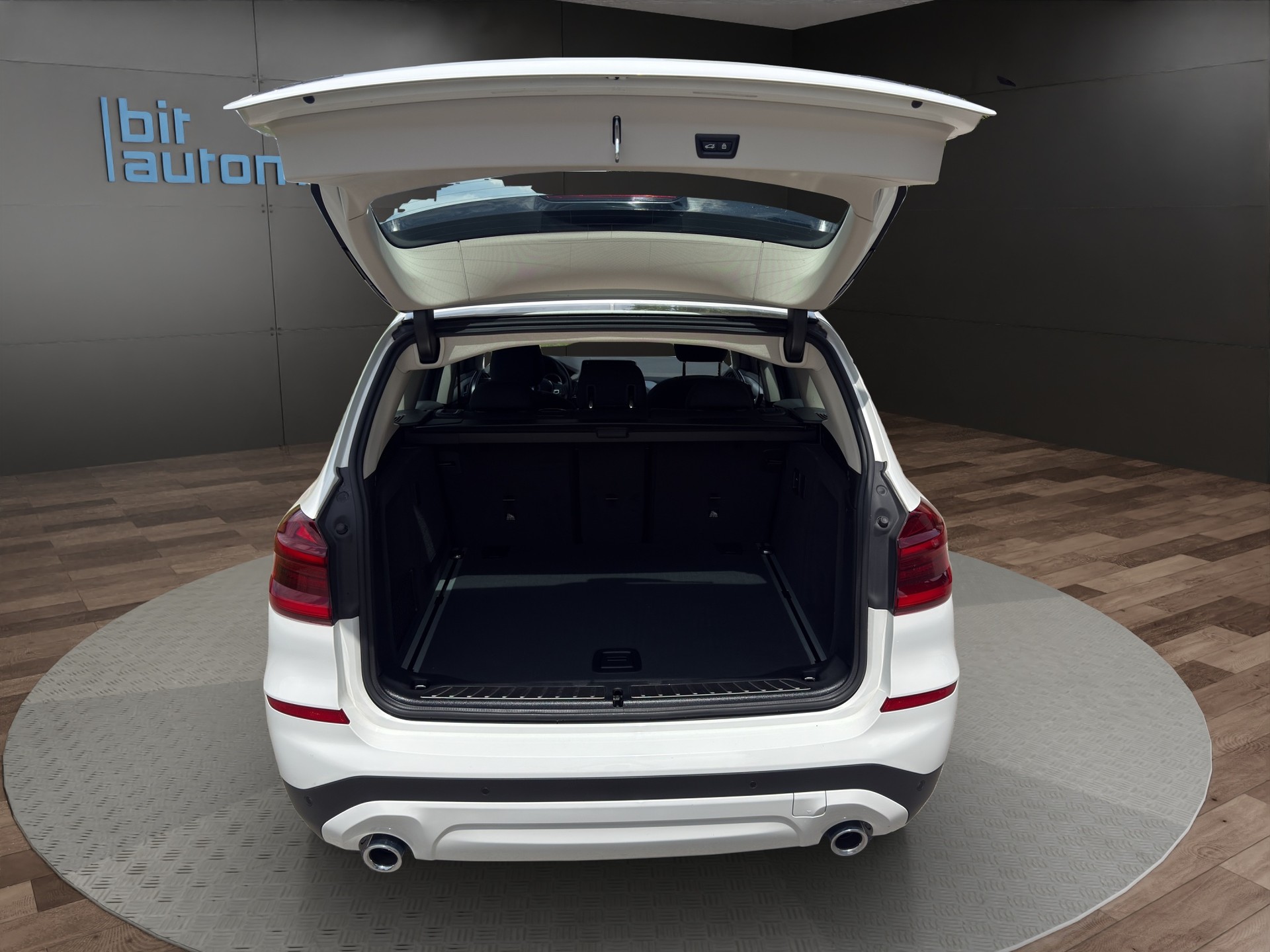 BMW X3 xDrive 20d Luxury Line Steptronic-image-7