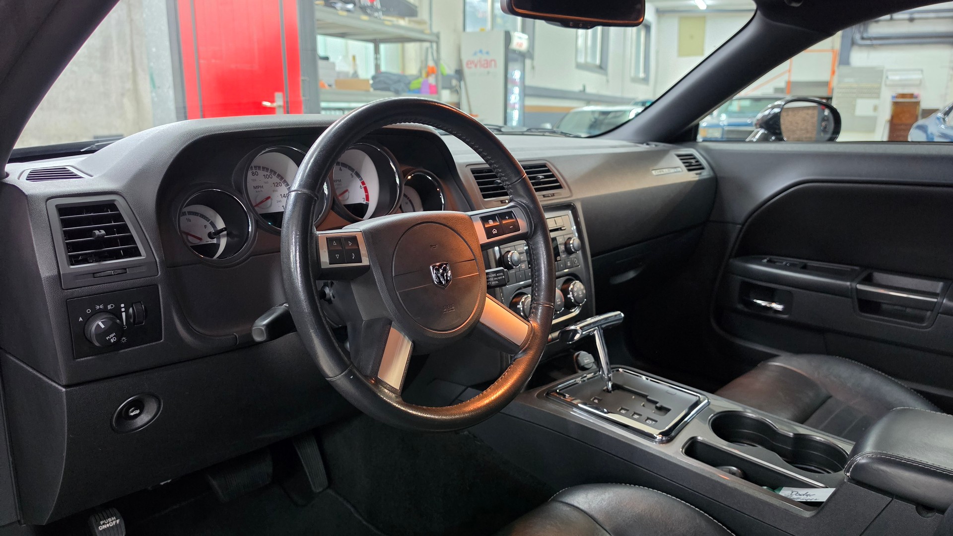 DODGE Challenger 5.7 V8 Hemi R/T-image-20