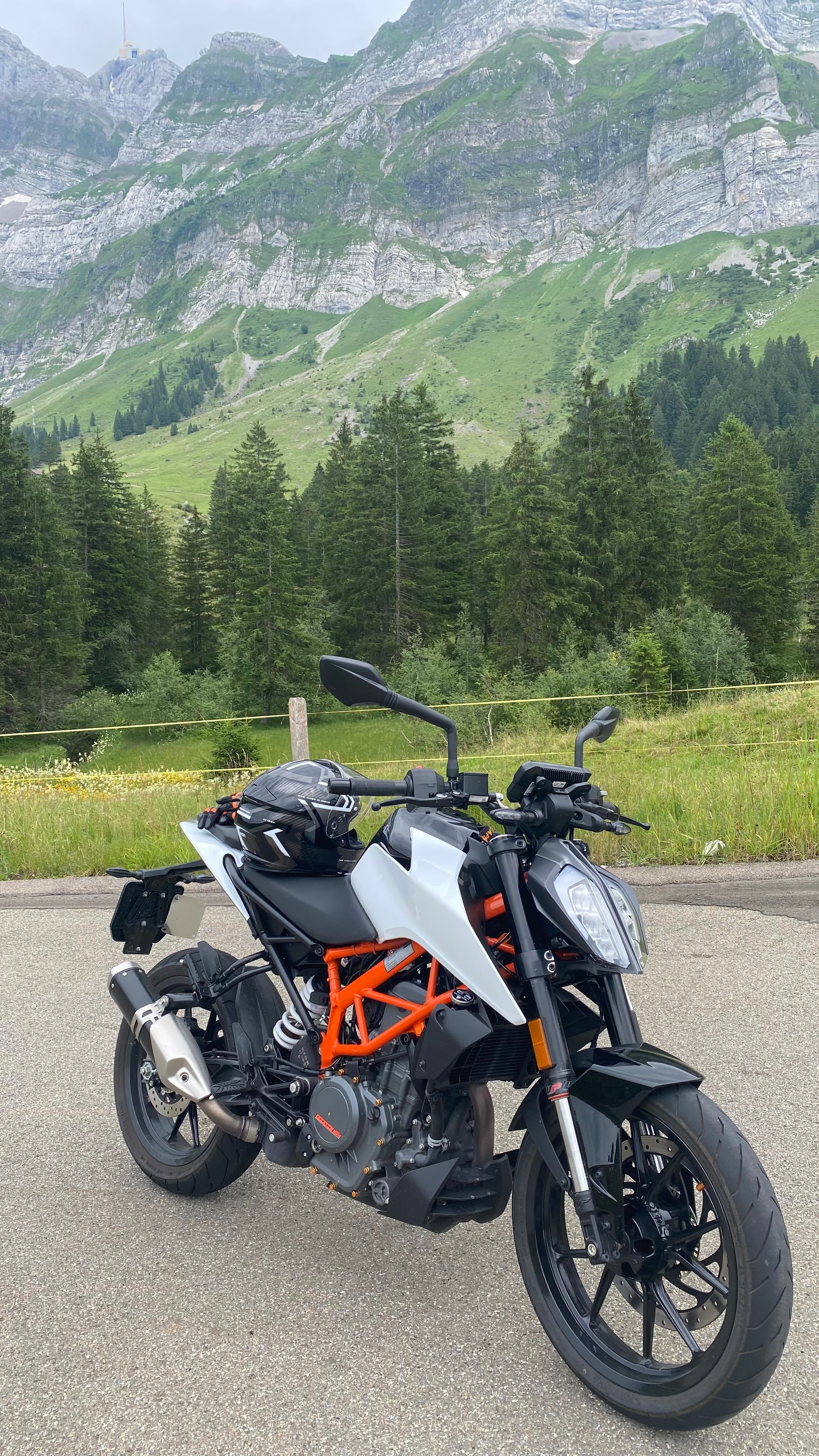 KTM KTM 390 Duke - Service 2025 - Neue Pneu - Verhandelbarer Preis-image-0