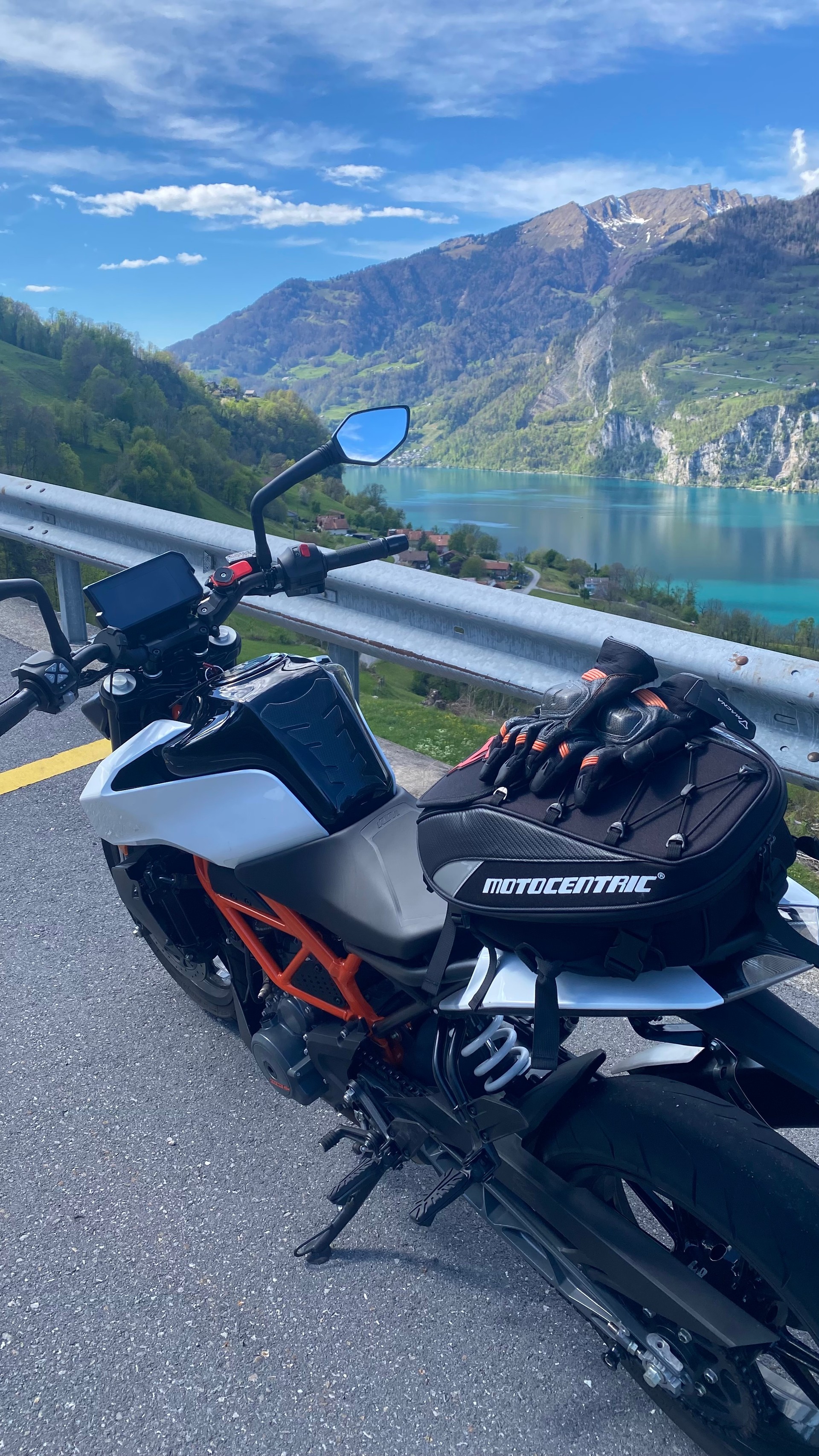 KTM KTM 390 Duke - Service 2025 - Neue Pneu - Verhandelbarer Preis-image-2