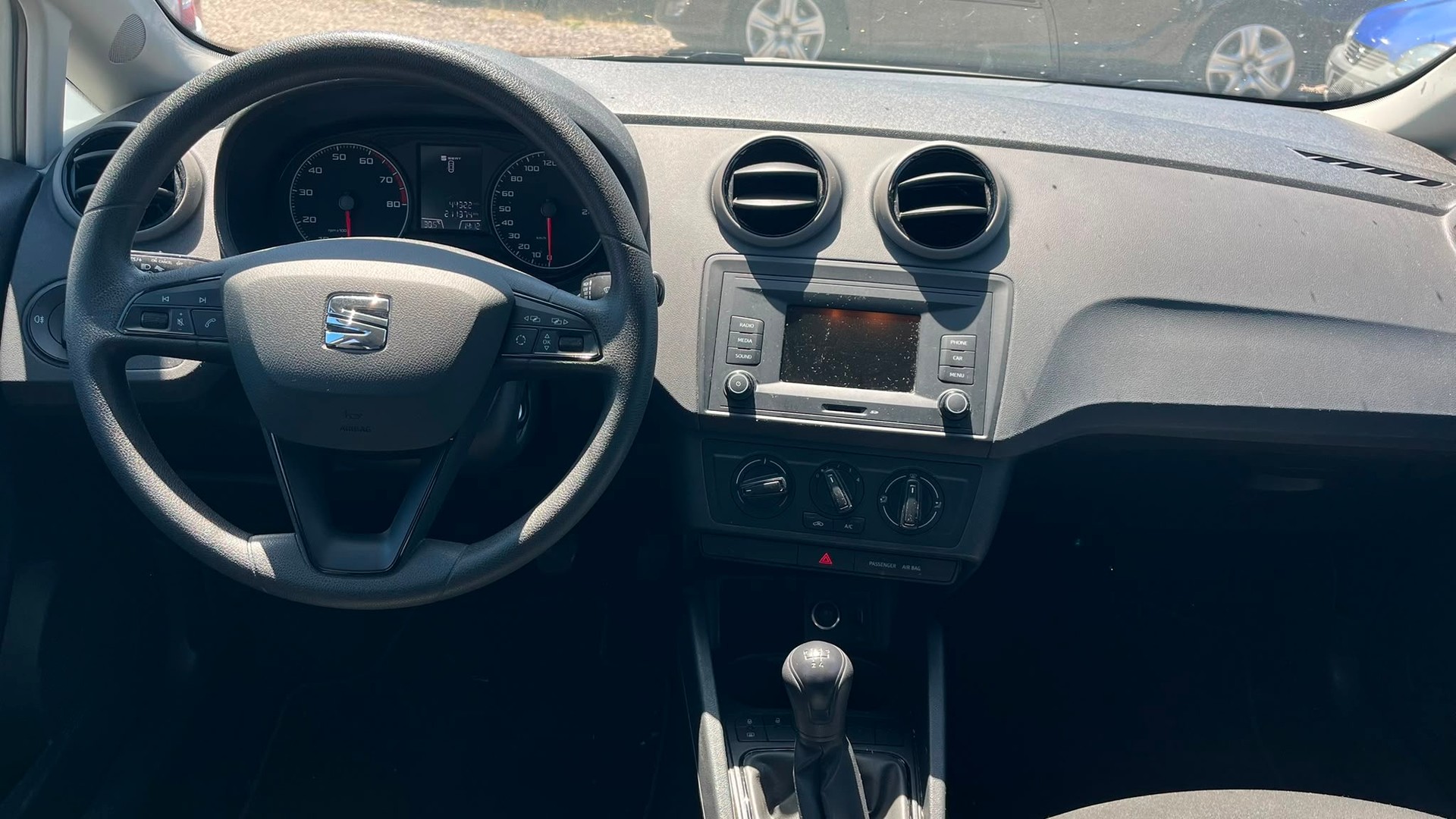 SEAT Ibiza 1.0 EcoTSI Reference-image-8