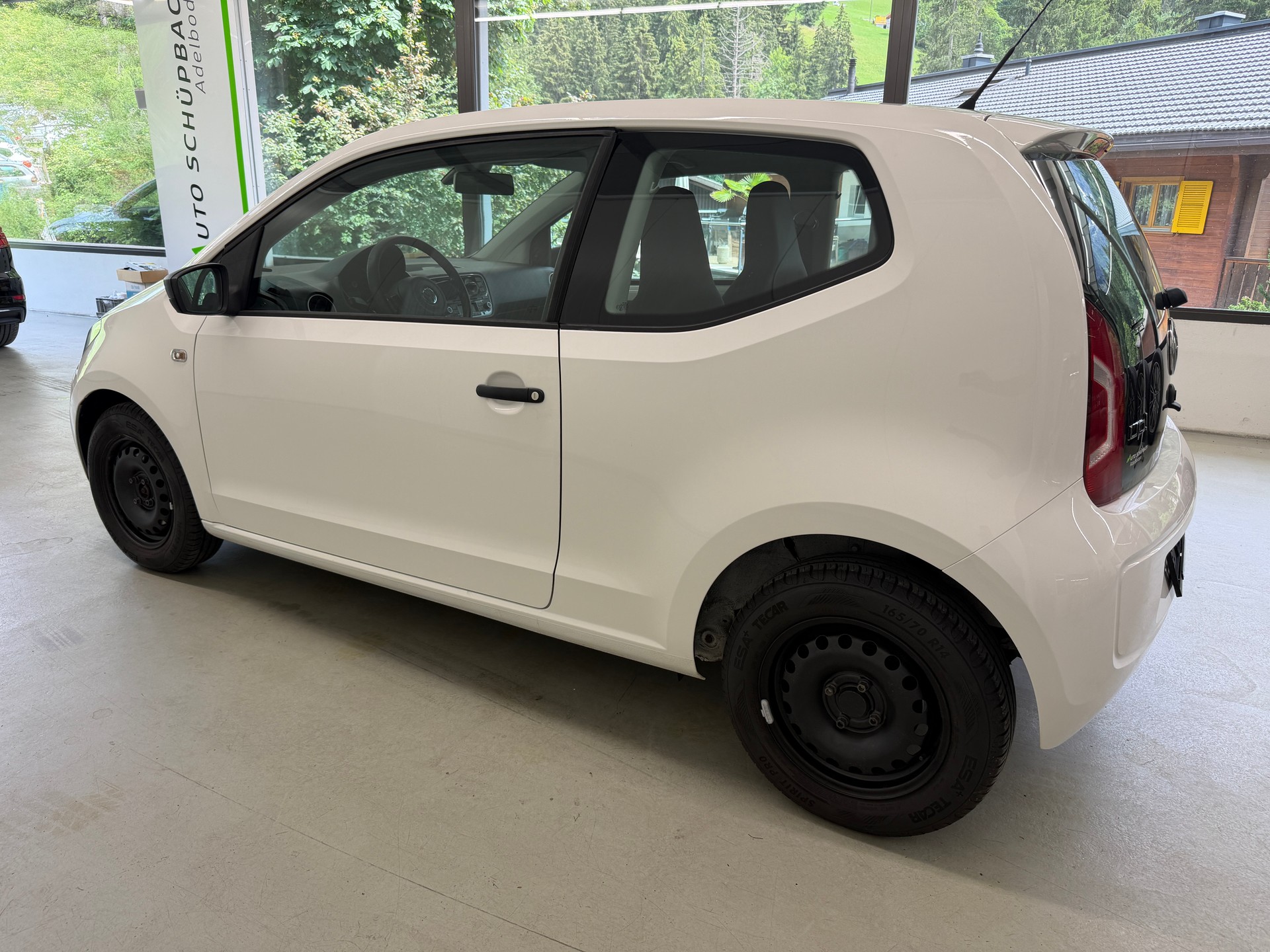 VW Up 1.0 take up-image-6