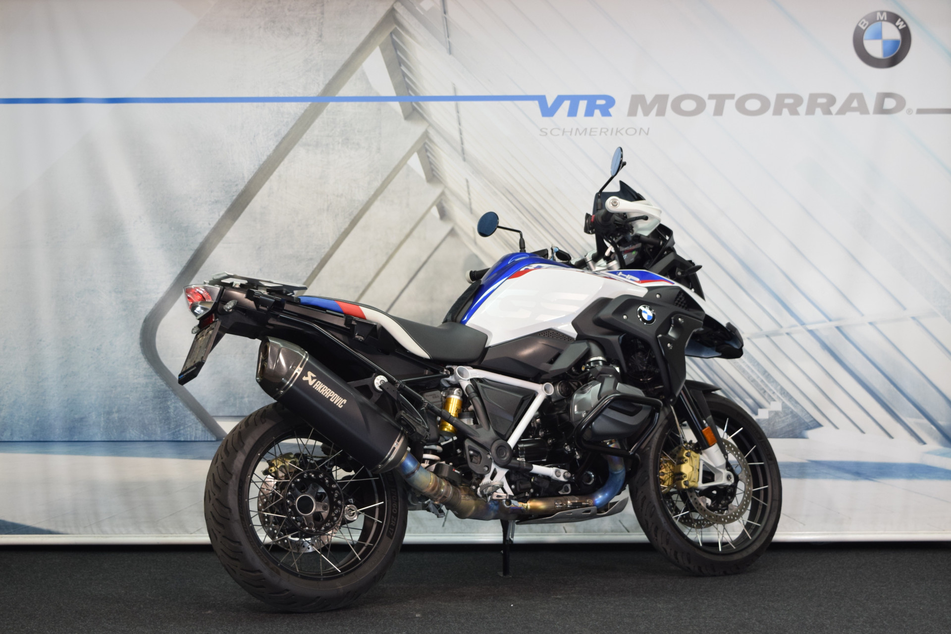 BMW R 1250 GS HP inkl. Akrapovic Komplettanlage-image-2