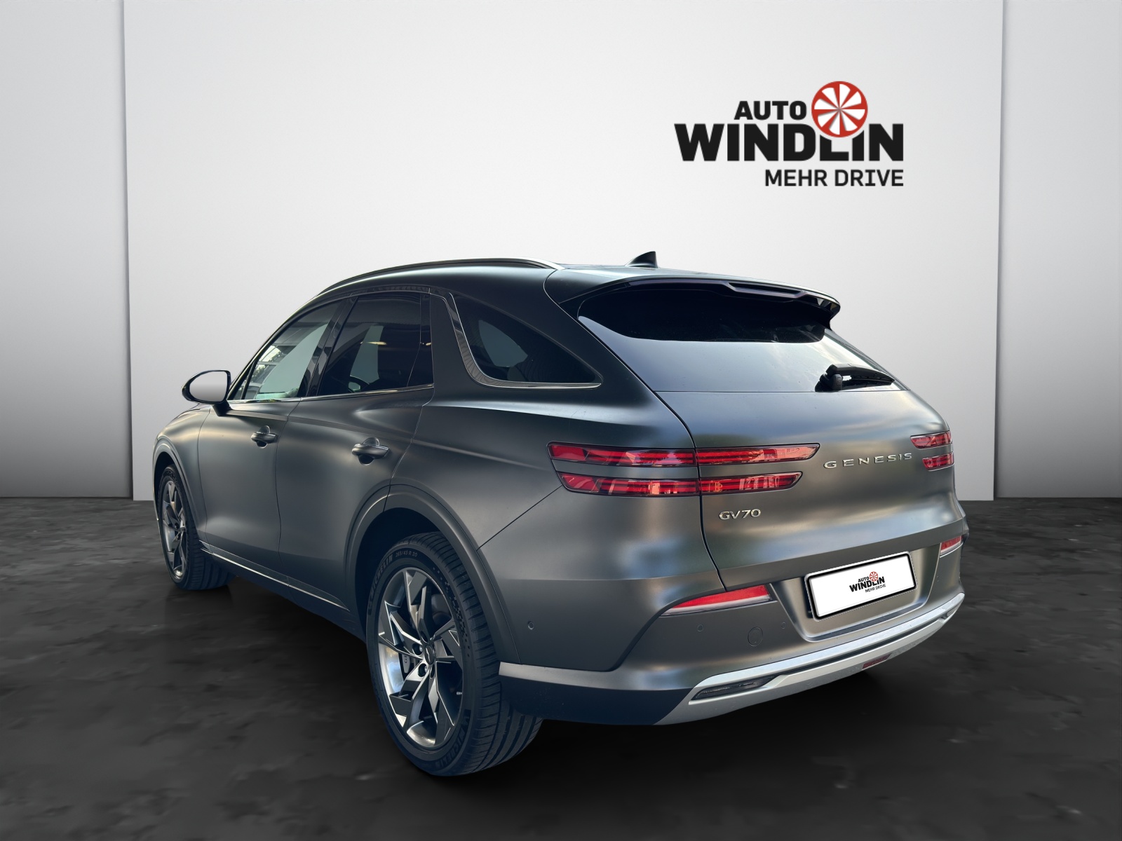 GENESIS GV70 Dual Motor Sport AWD-image-3