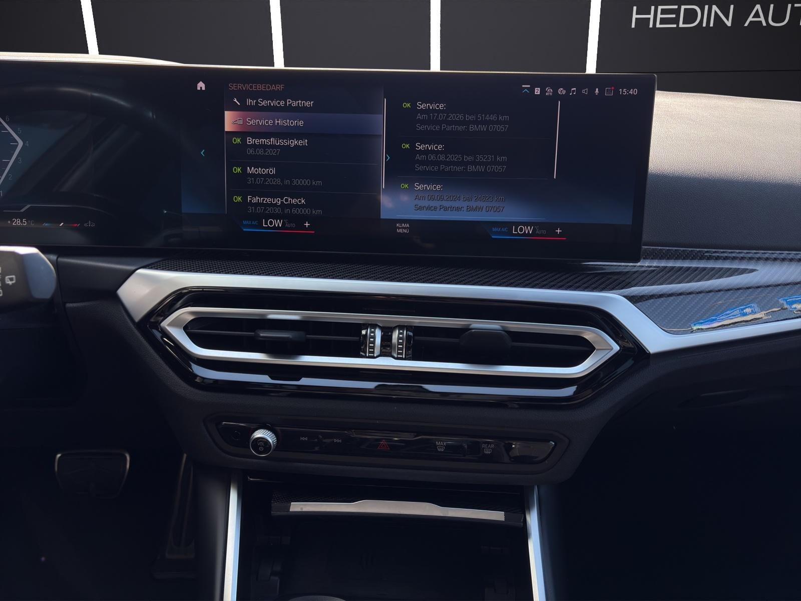 BMW M340i xDrive Touring-image-17
