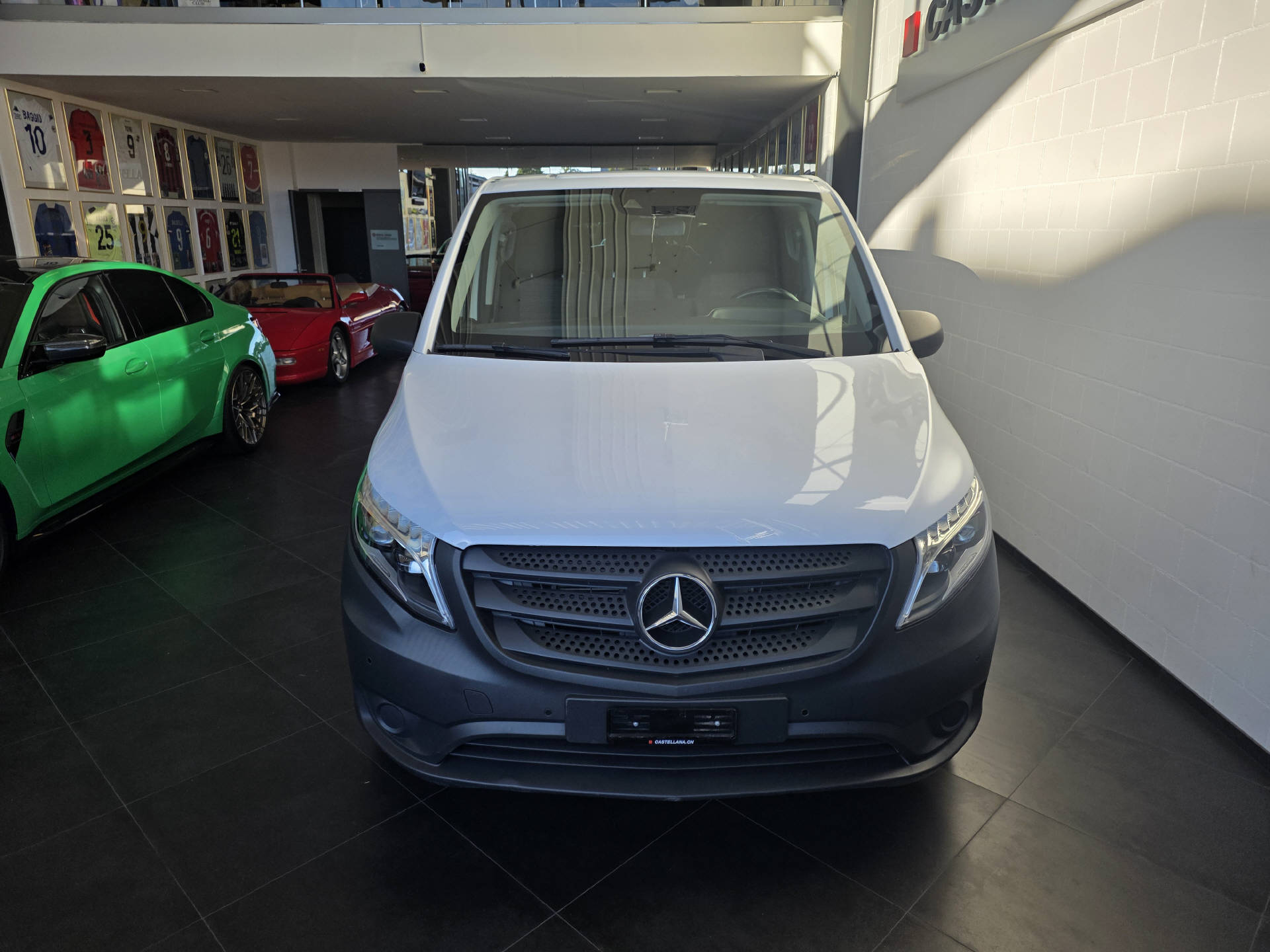 MERCEDES-BENZ Vito 116 Kombi L 2.2 CDI BT Pro-showroom-element-1