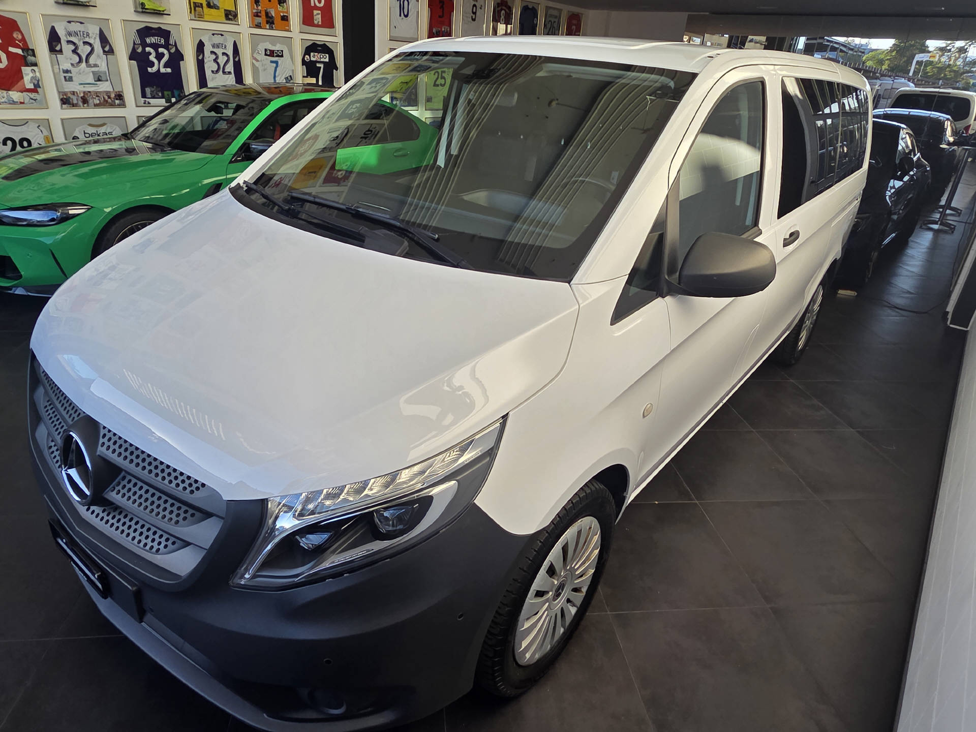 MERCEDES-BENZ Vito 116 Kombi L 2.2 CDI BT Pro-showroom-element-2
