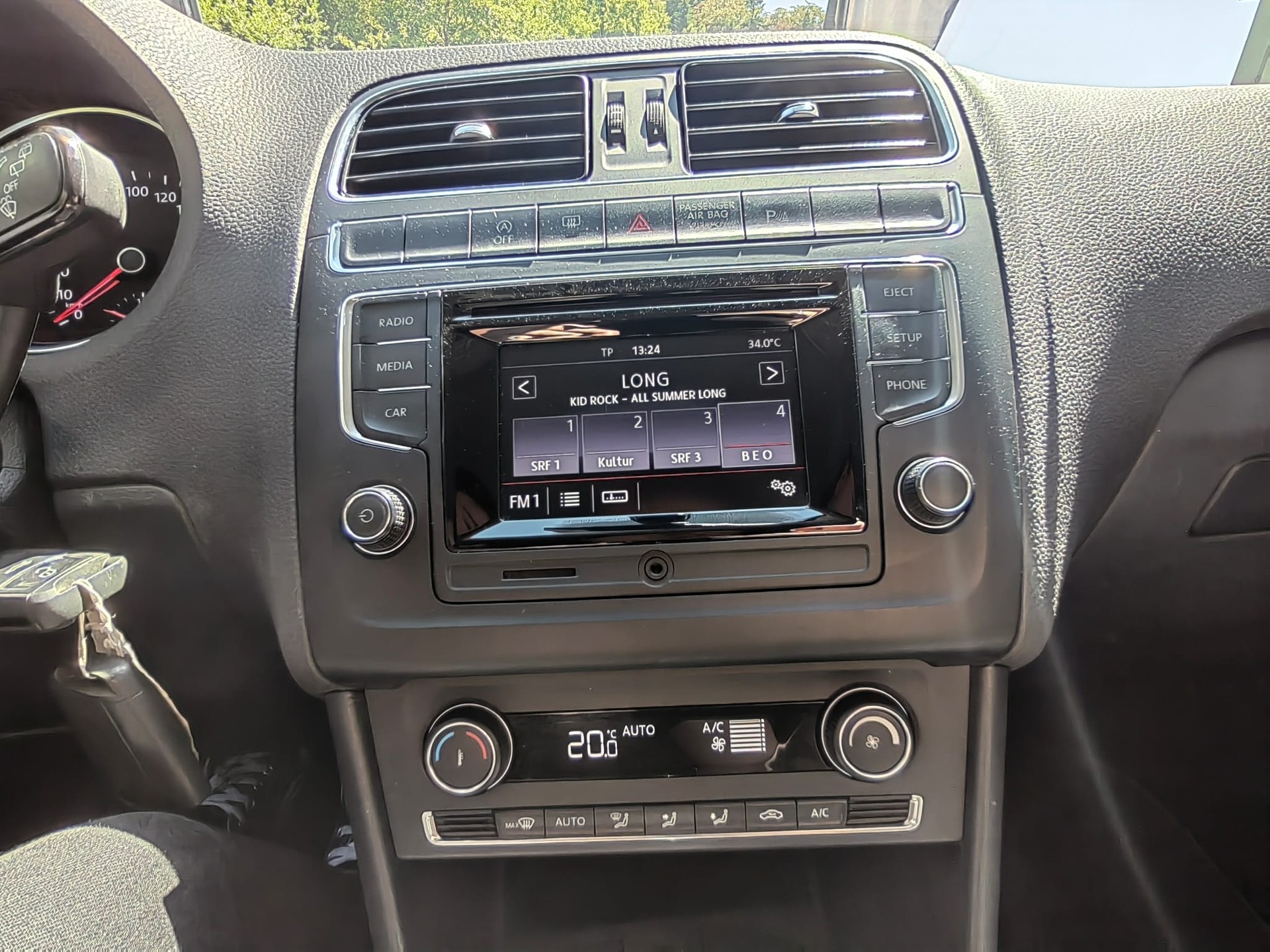 VW Polo 1.2 TSI 90 BlueMT Comfortline-image-10