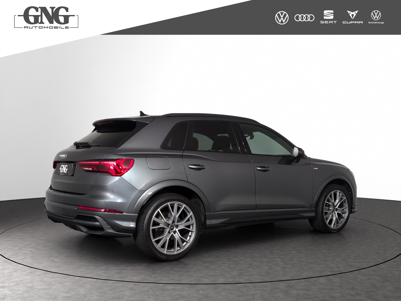 AUDI Q3 35 TFSI S line Attraction S-tronic-showroom-element-2