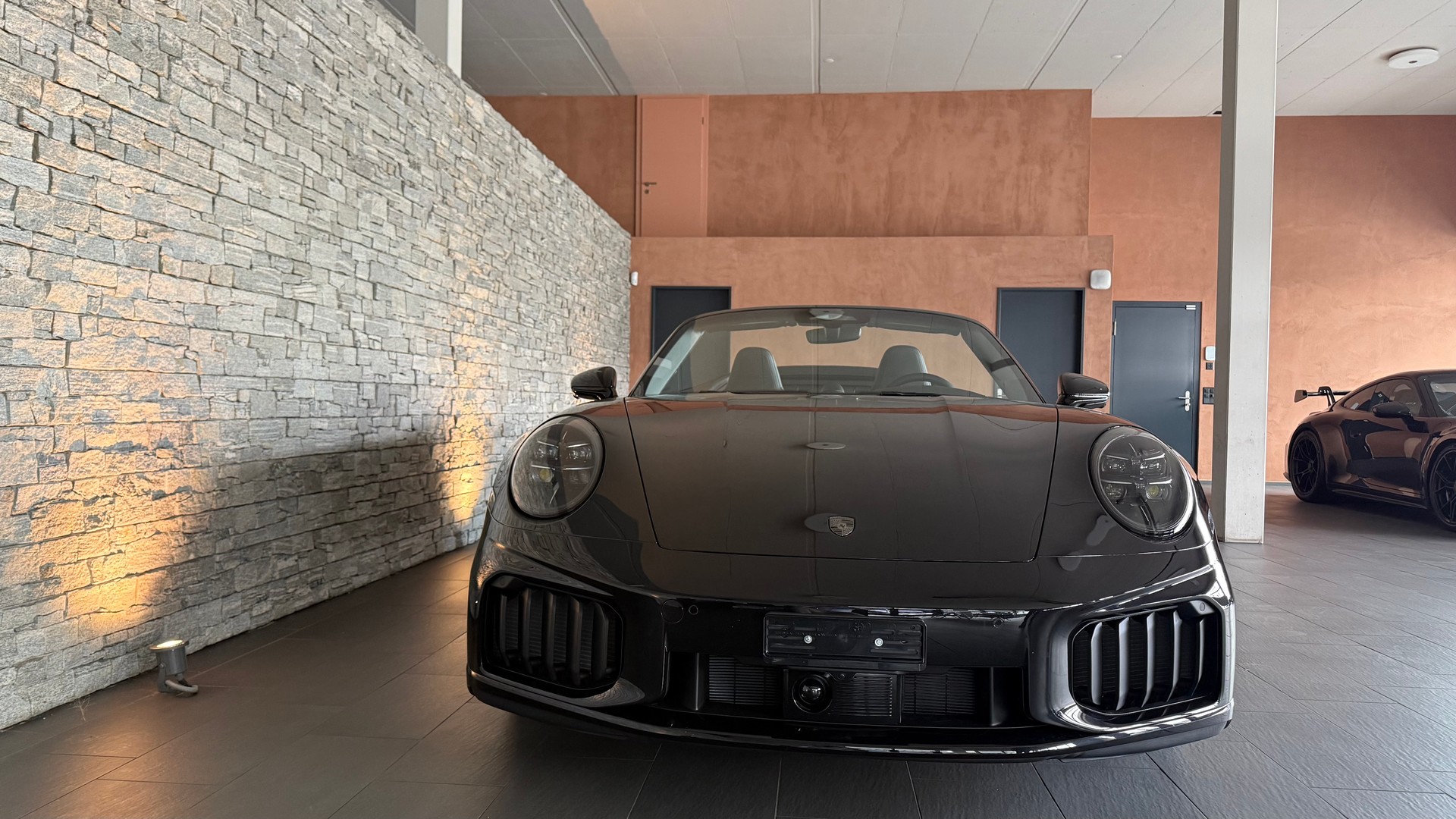 PORSCHE 911 Turbo S Cabriolet (992.2) PDK-image-6