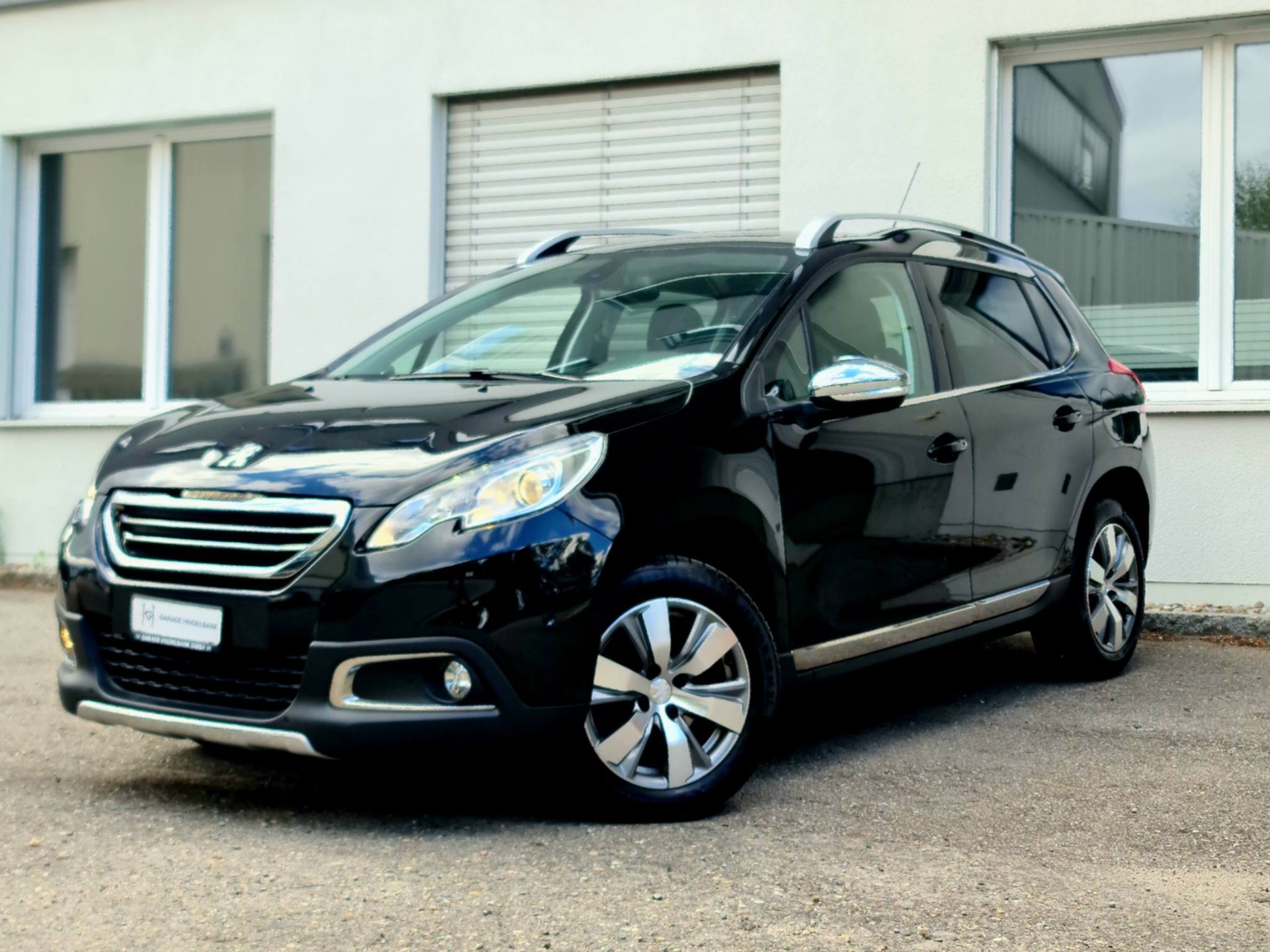 PEUGEOT 2008 1.2 PureTech Active EAT6