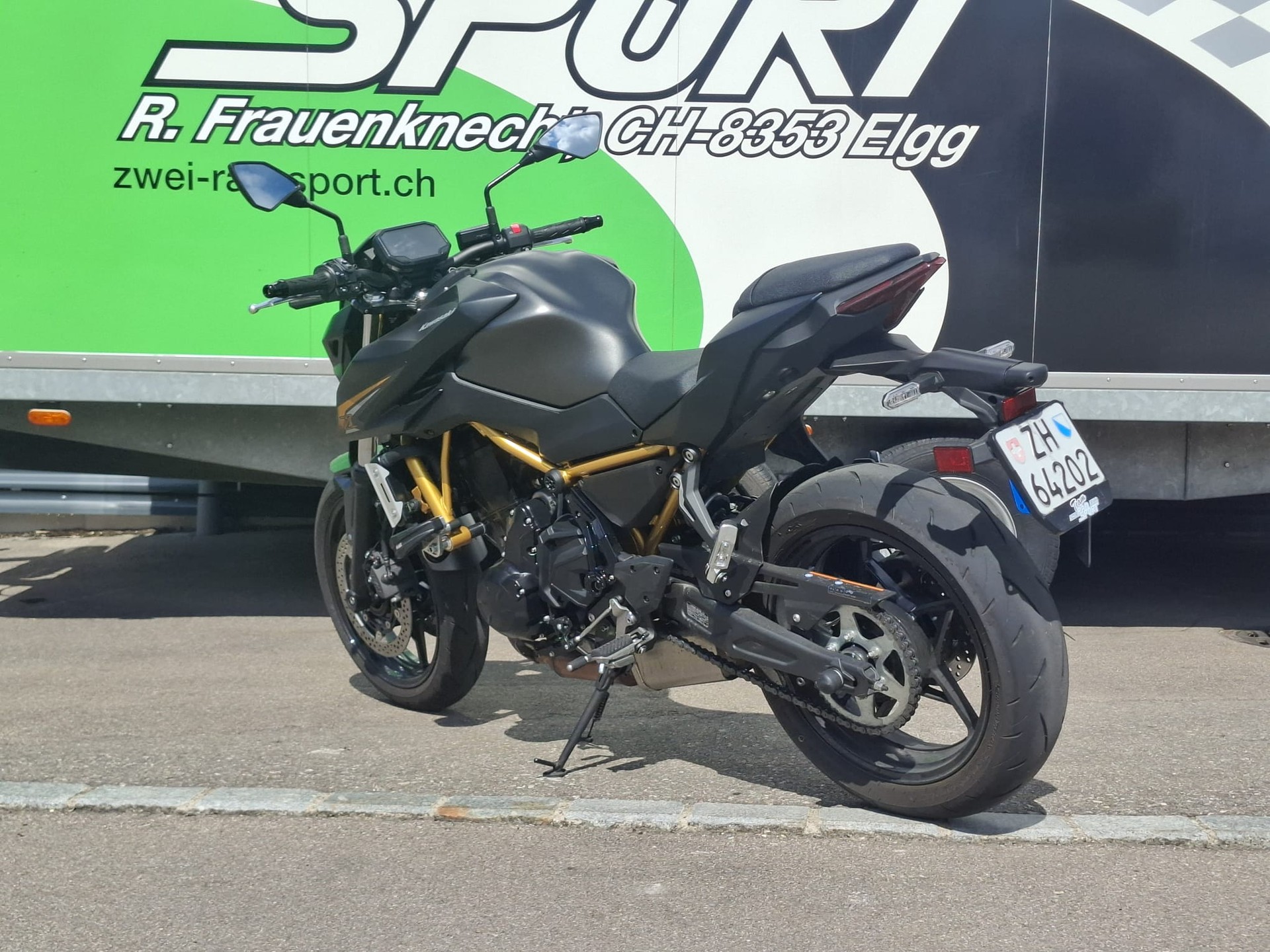 KAWASAKI S-image-2