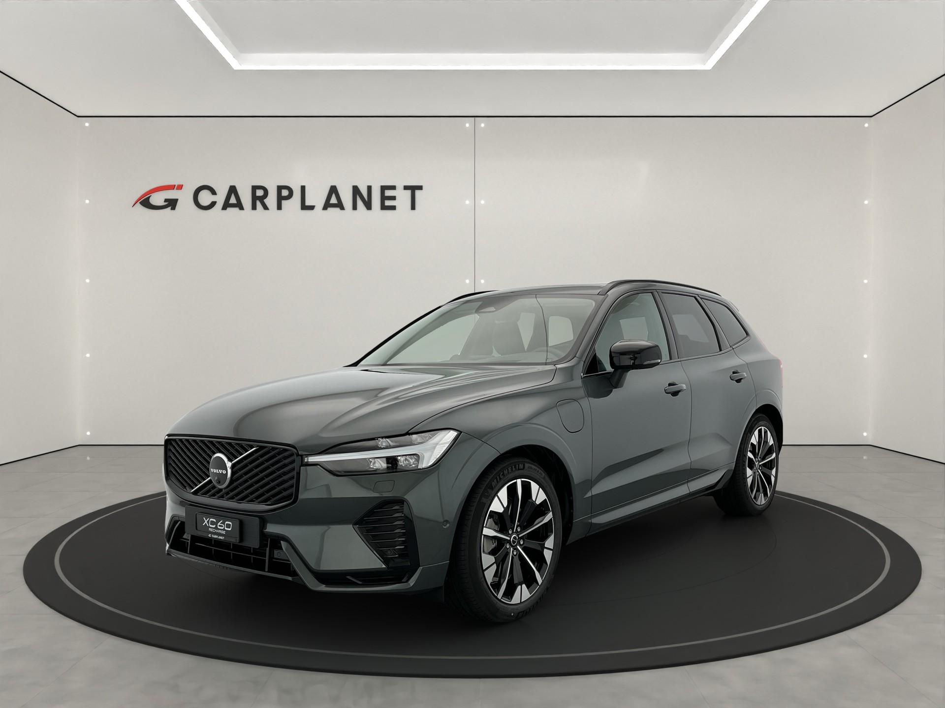 VOLVO XC60 2.0 T8 TE Ultra Dark eAWD