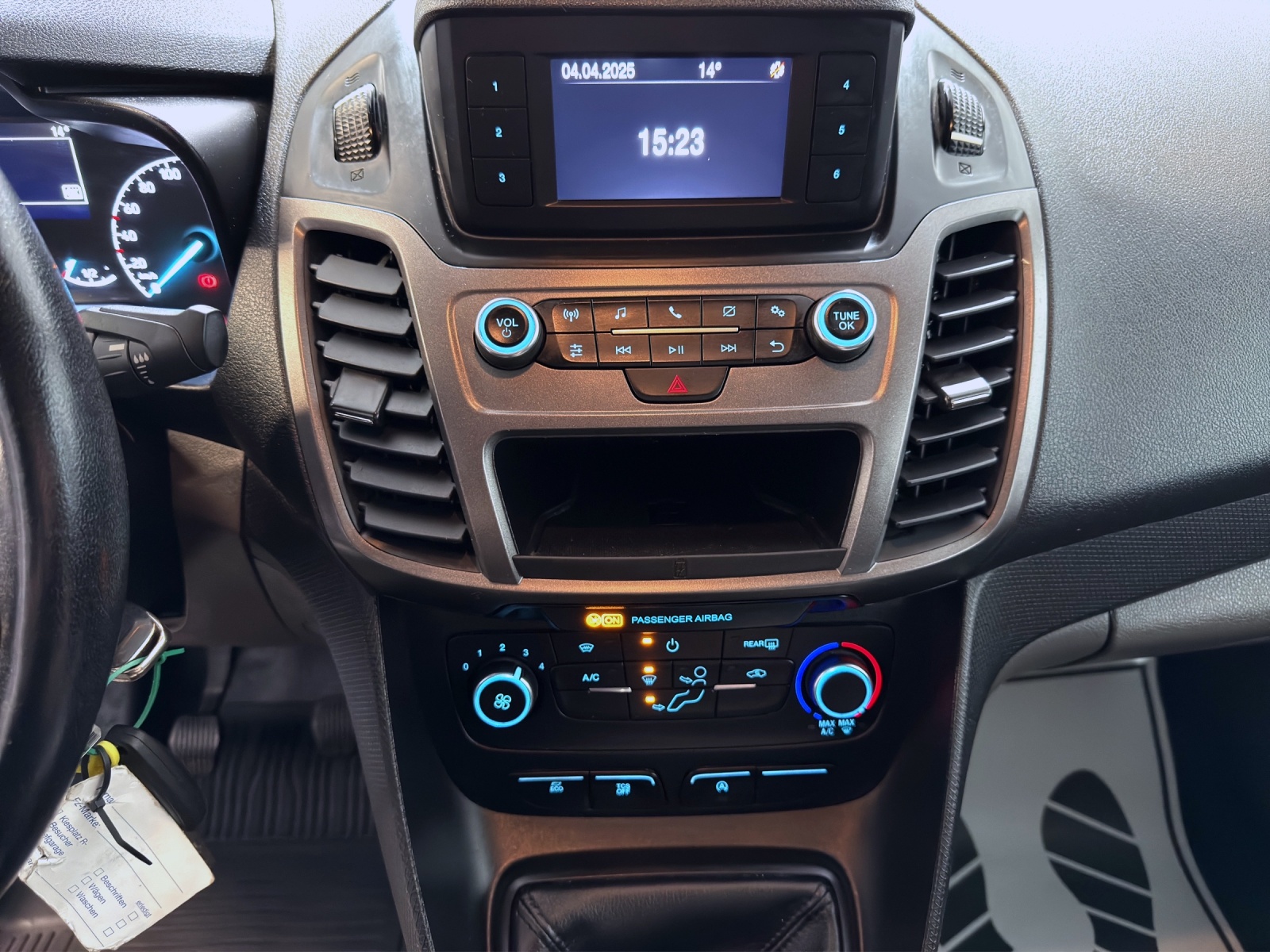 FORD 1.0 ECOBOOST L1 200TREND-image-14