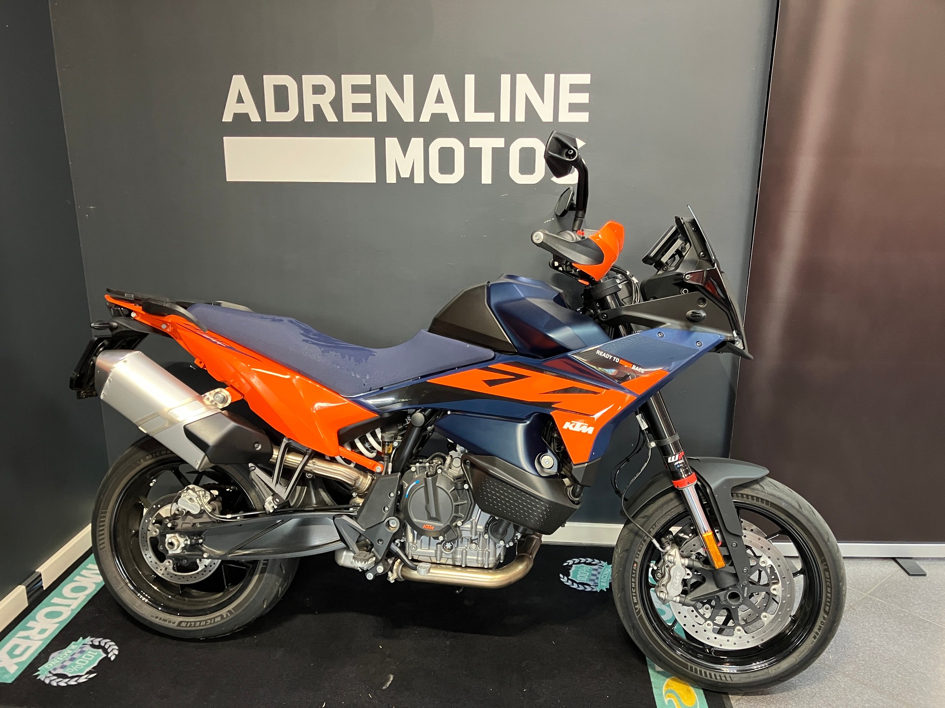 KTM 890 SMT-image-0