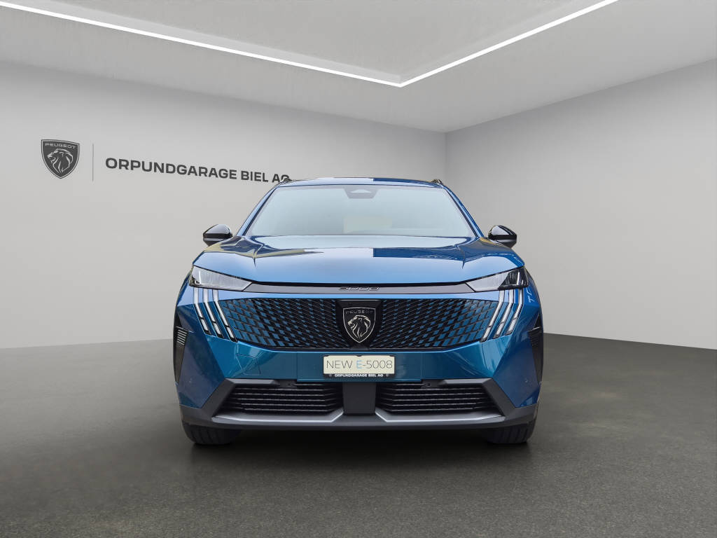 PEUGEOT 5008 e-Allure-showroom-element-1