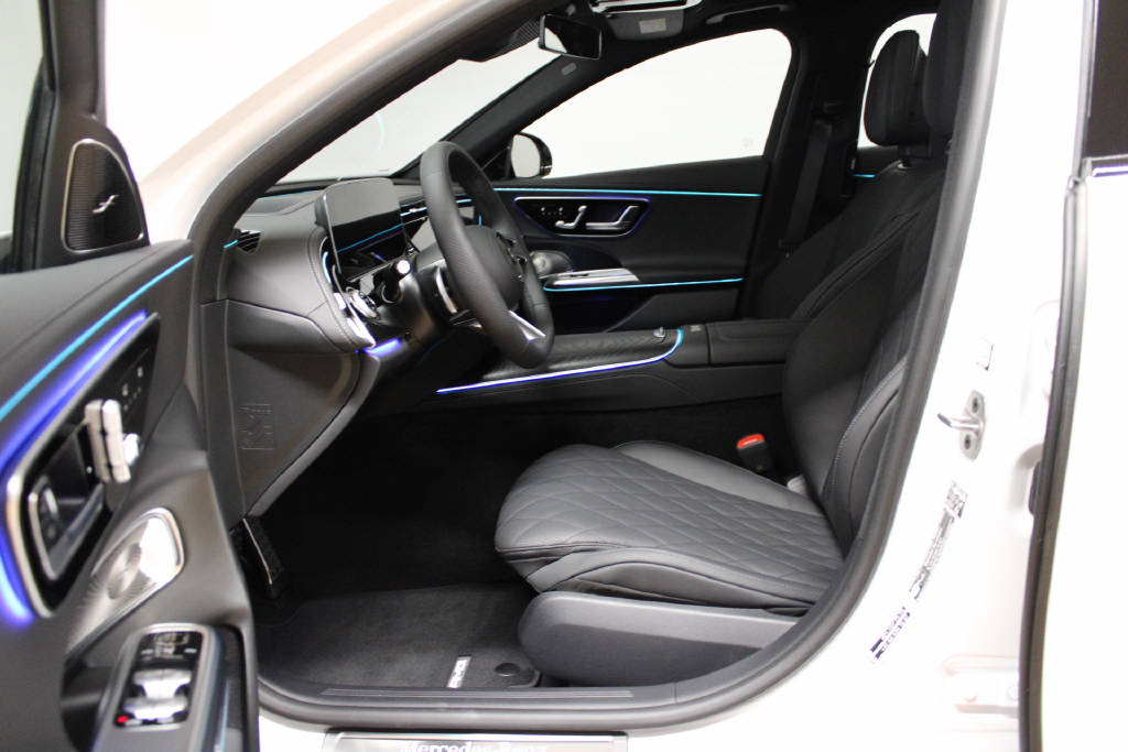 MERCEDES-BENZ E 450 d 4Matic AMG Line-image-4