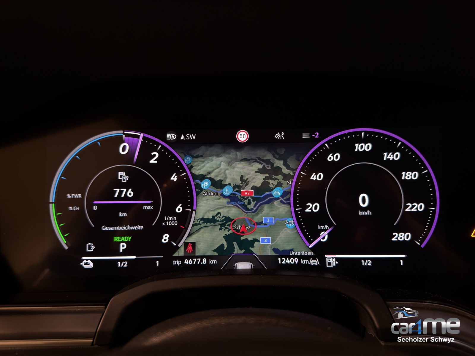 VW Touareg 3.0 TSI eHybrid R Tiptronic-image-13