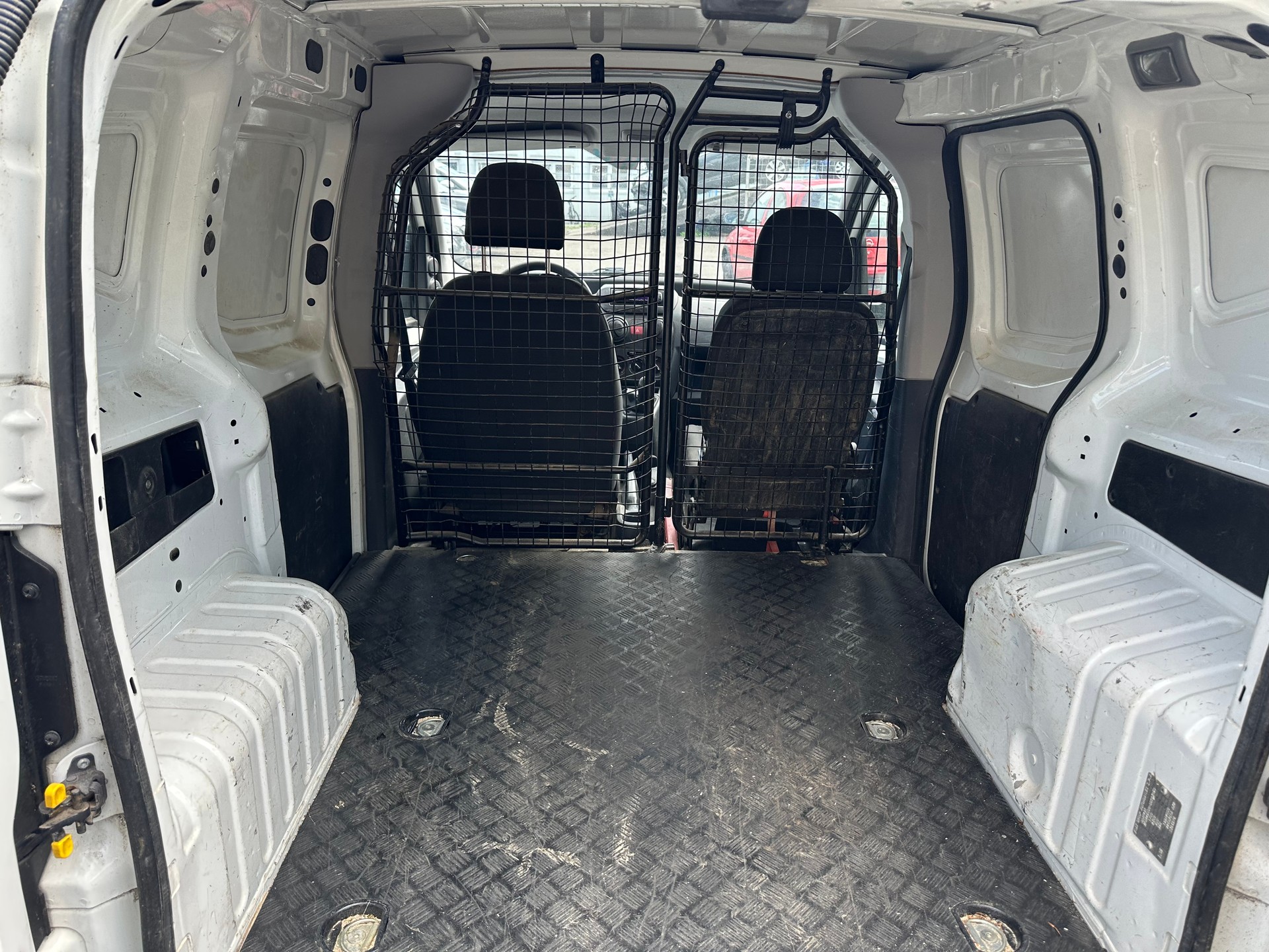 FIAT Fiorino 1.3 MJ Base-image-9