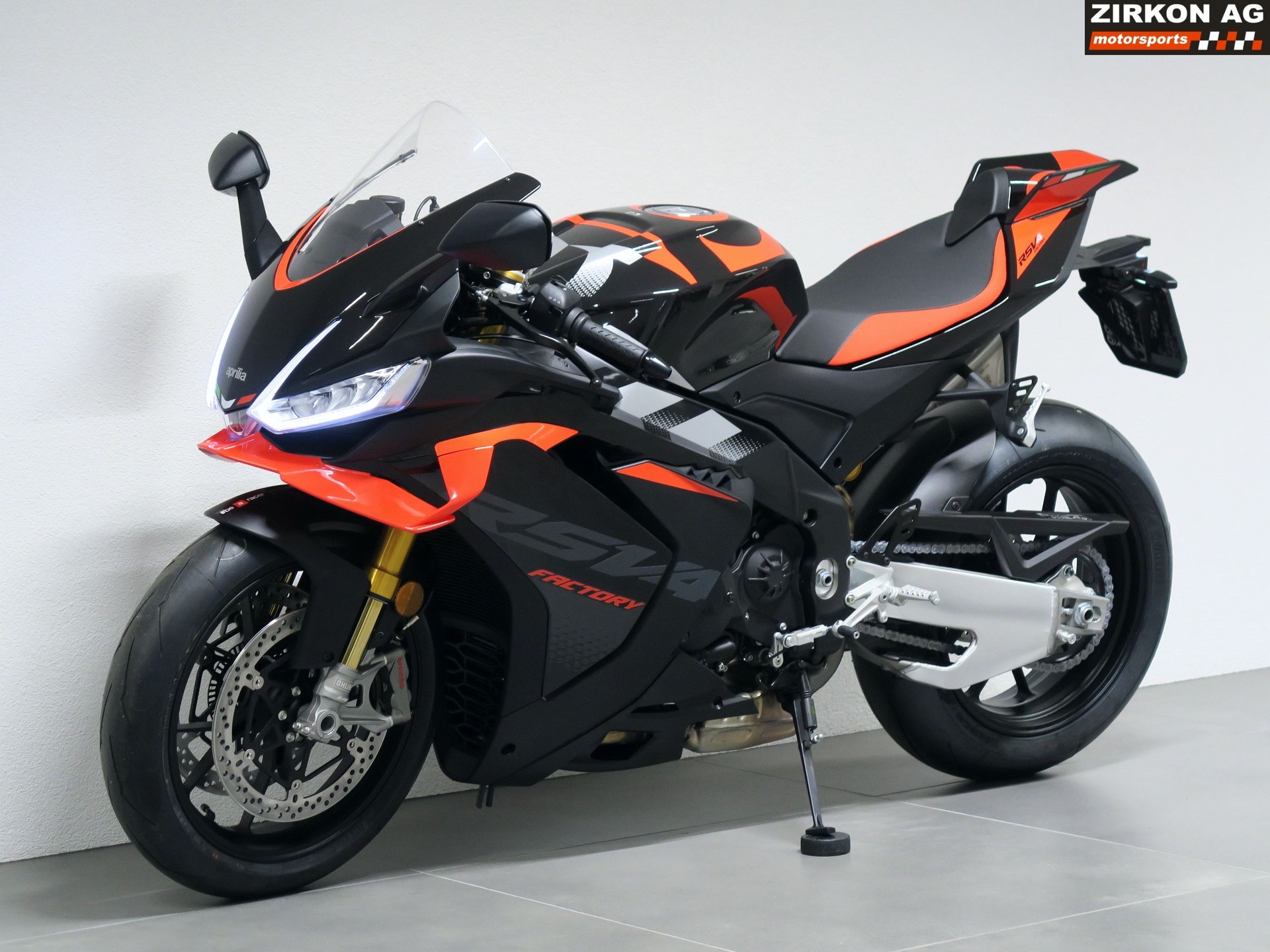 APRILIA RSV4 1100 E5+ Factory-image-9