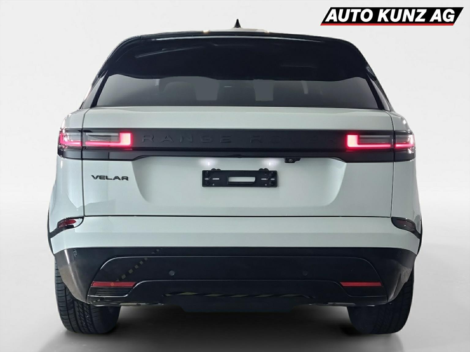 LAND ROVER Range Rover Velar P250 SE AWD Facelift-showroom-element-3