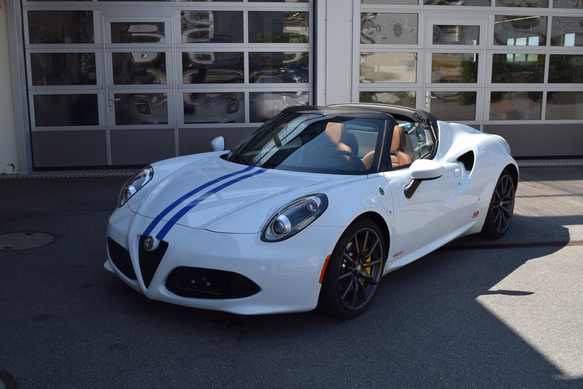 ALFA ROMEO 4C Spider 1750 TBi TCT-image-5