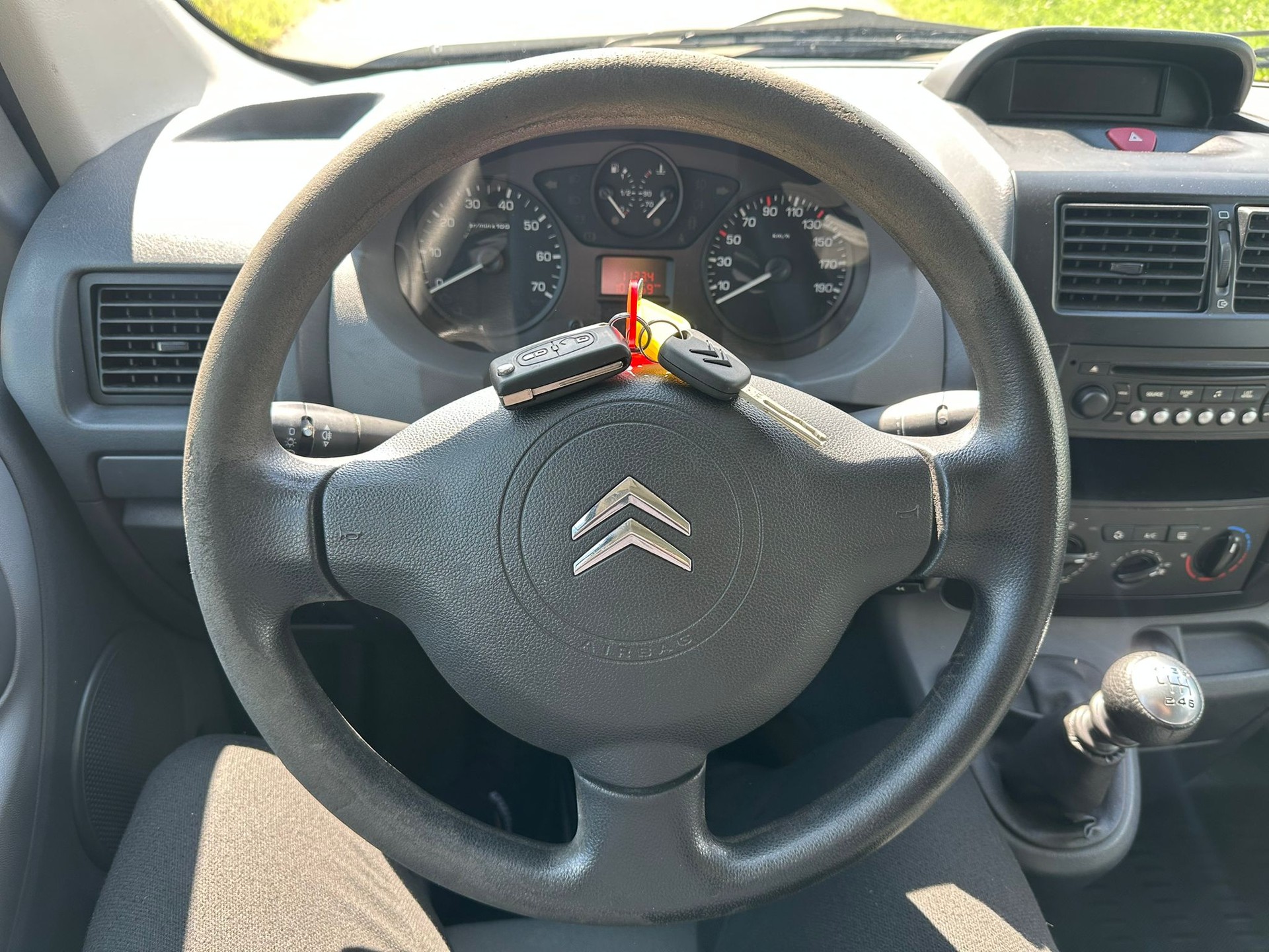CITROEN Jumpy 2.0 HDi L2H1 Exclusive-image-15