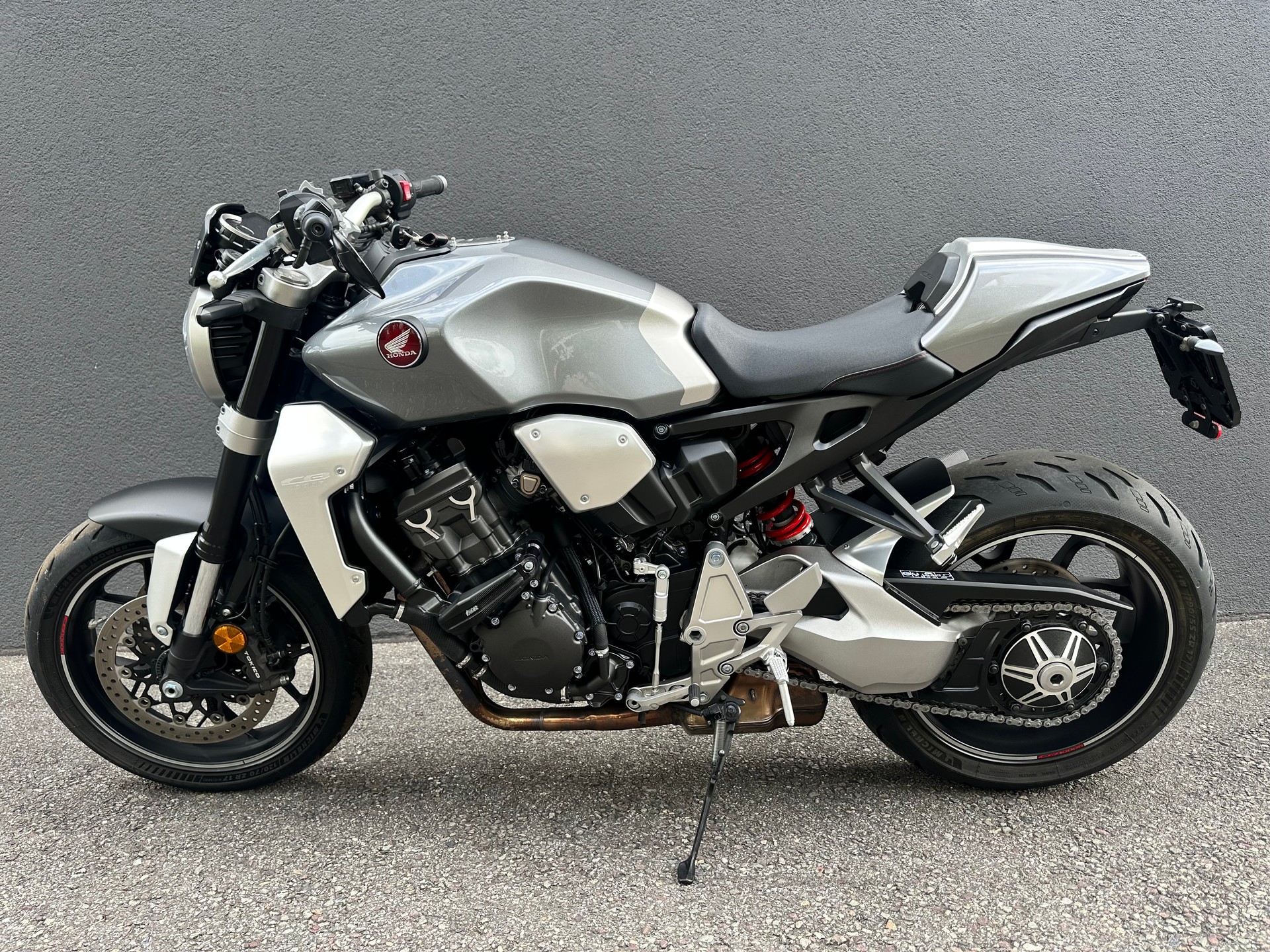 HONDA CB 1000 R ABS-image-5