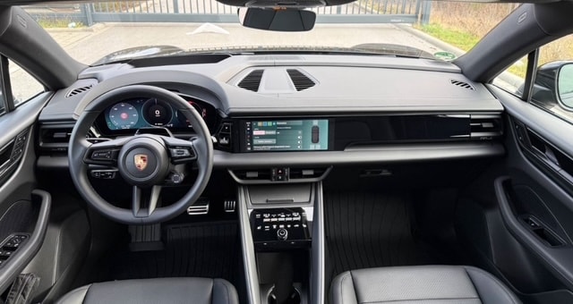 PORSCHE Macan 4 100kWh-image-6