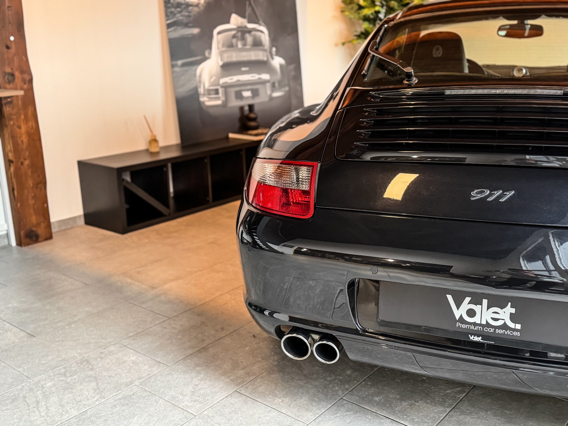 PORSCHE 911 Carrera S-image-5