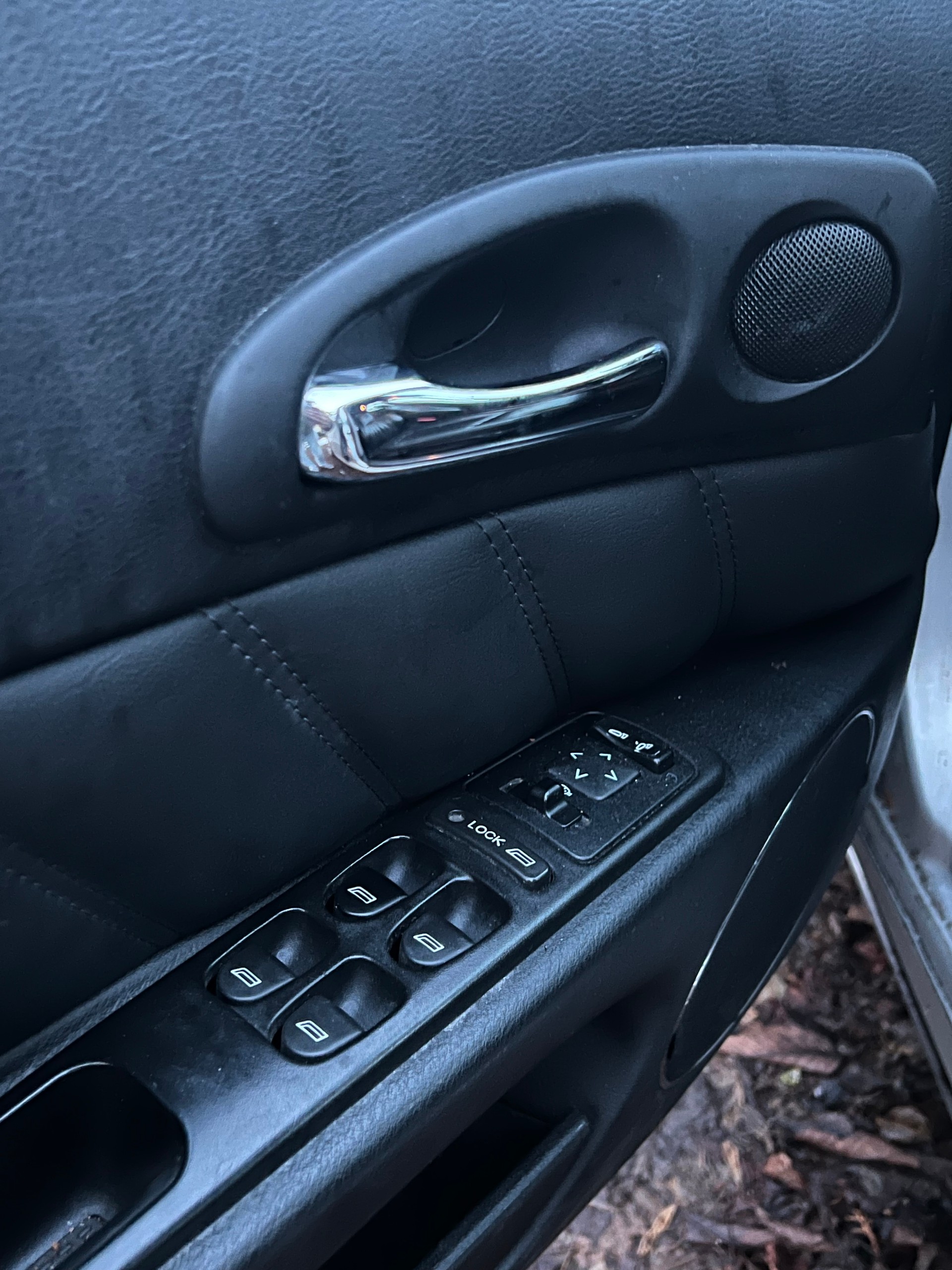 ALFA ROMEO 166 2.0 TS 16V-image-9