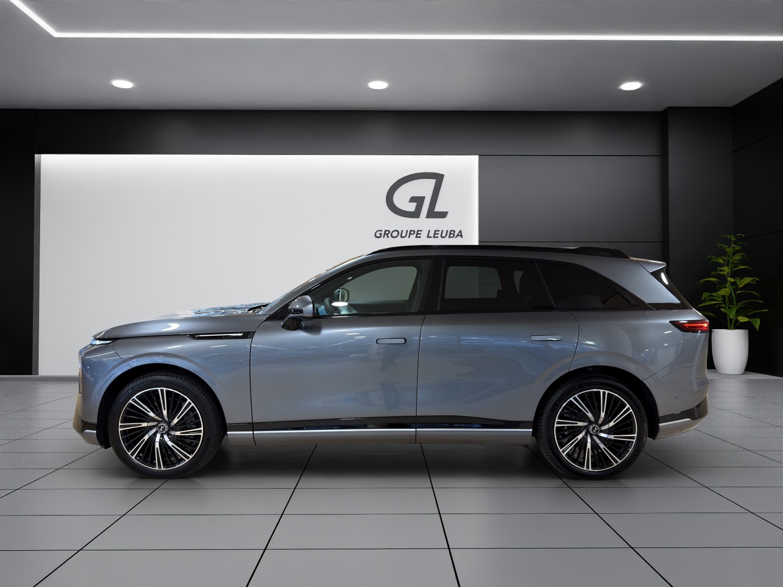 XPENG G9 93kWh Performance AWD-showroom-element-2