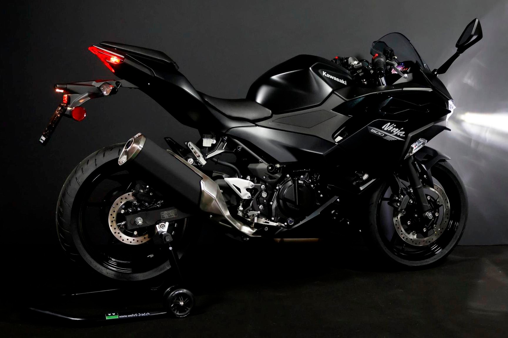 KAWASAKI Ninja 500 Black Edition-image-11