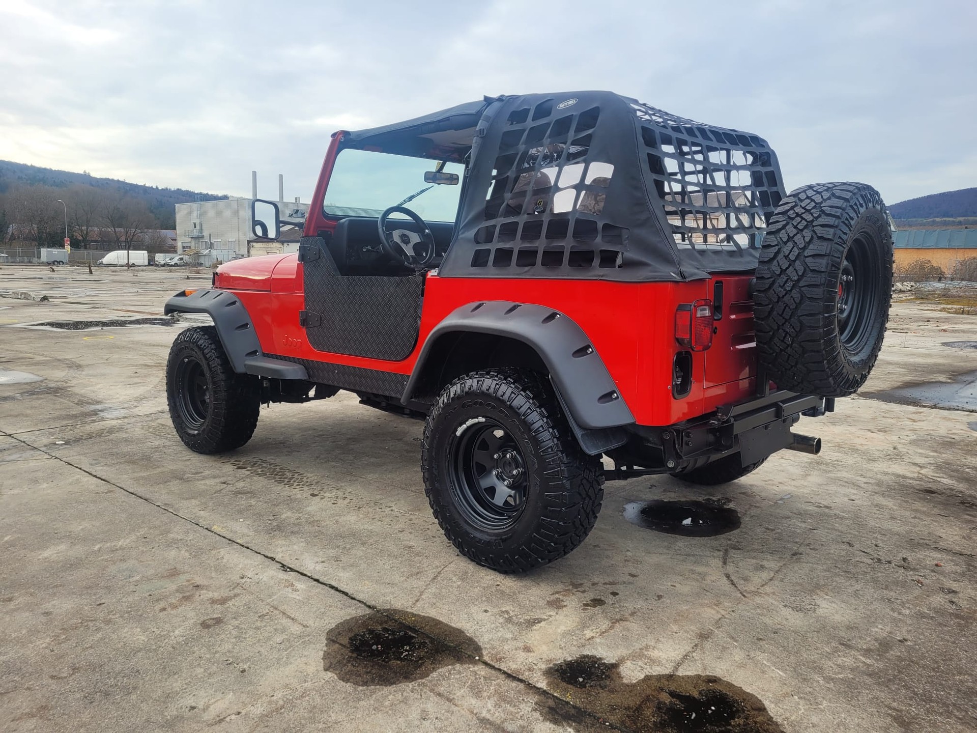 JEEP Wrangler 4.0 Laredo-image-2
