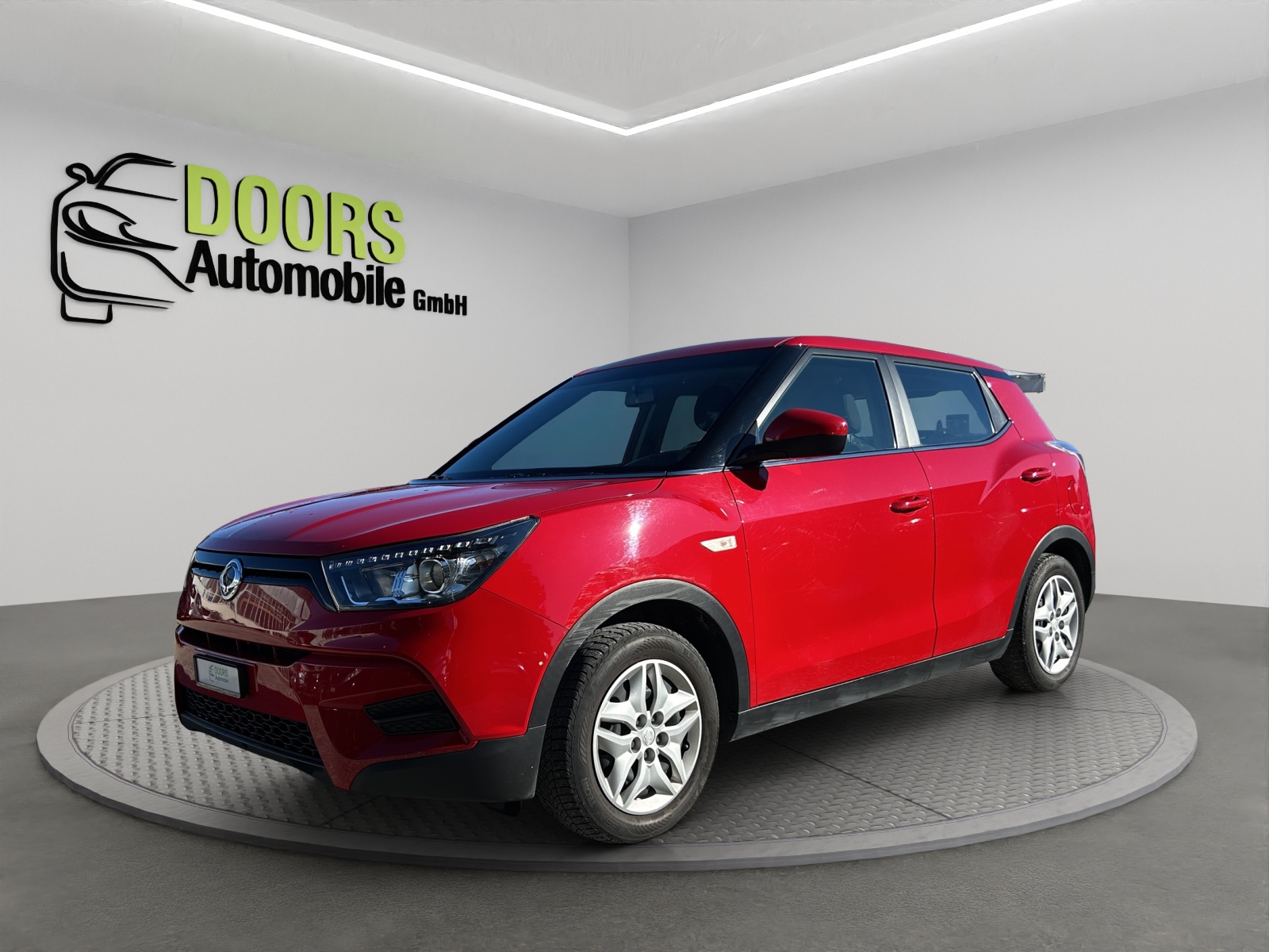 KGM-SsangYong Tivoli 1.6 e-XGi Cityscape 2WD-showroom-element-2