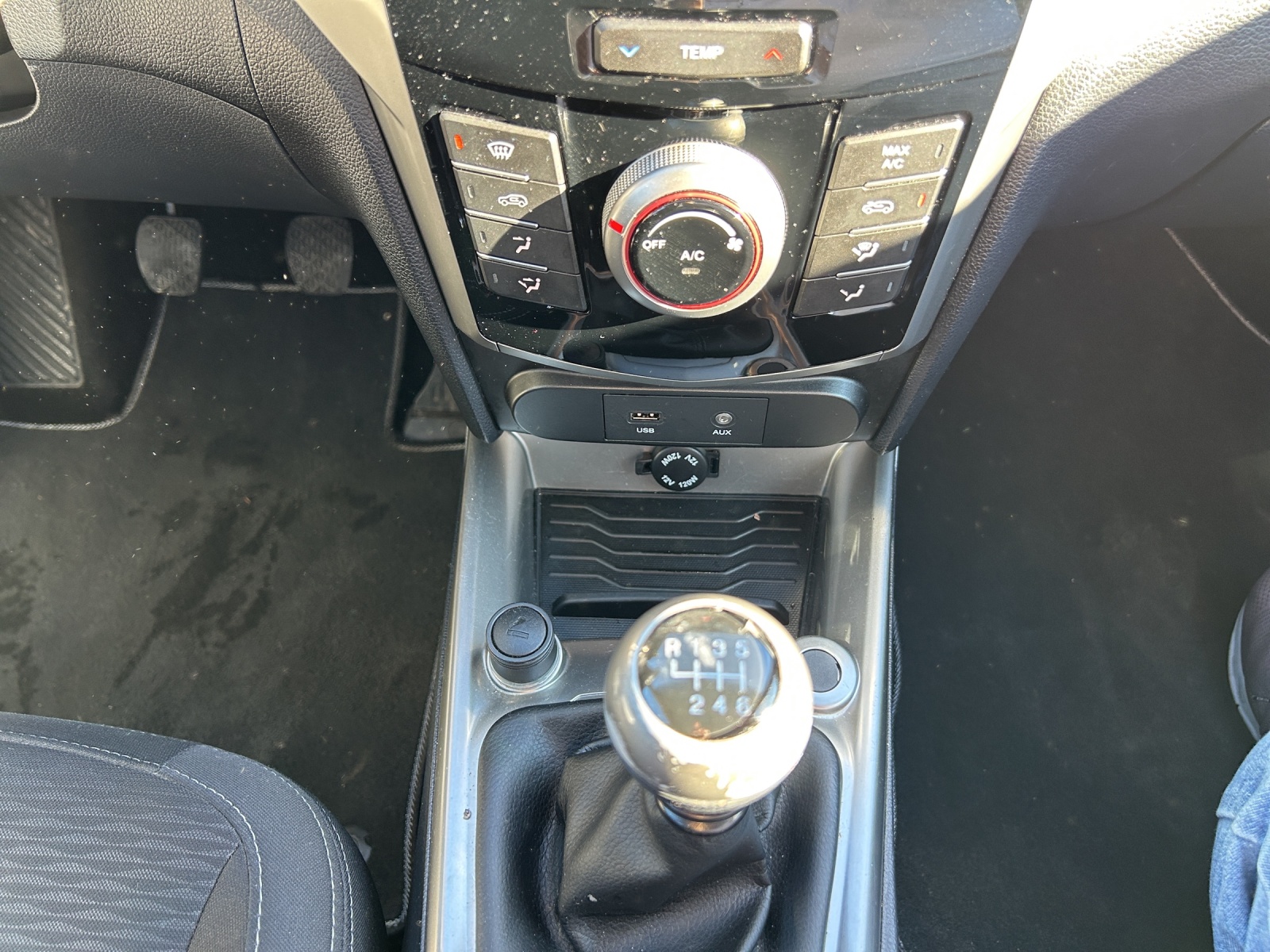 KGM-SsangYong Tivoli 1.6 e-XGi Cityscape 2WD-image-16