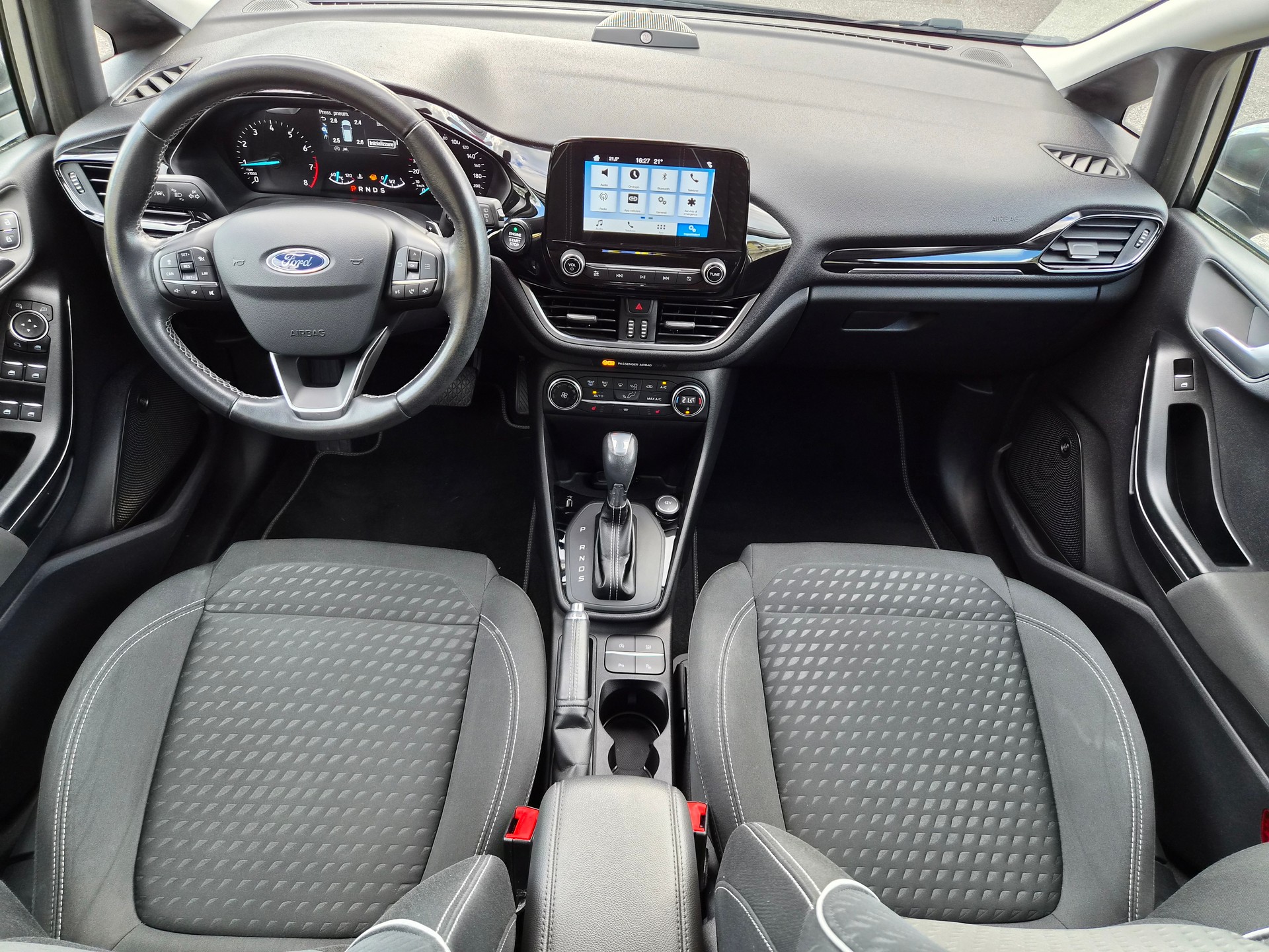 FORD Fiesta 1.0 SCTi Titanium PowerShift-image-6